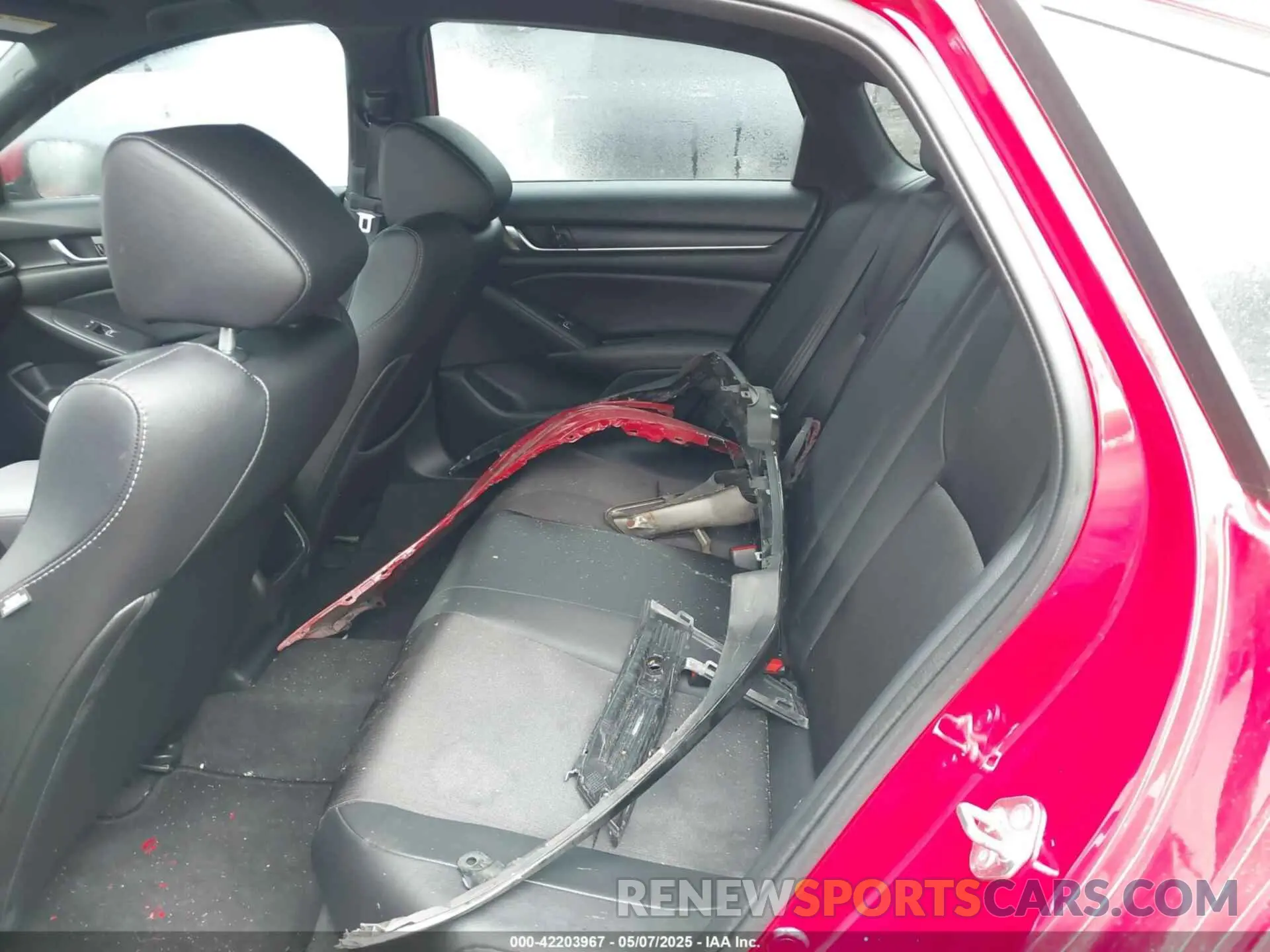 8 Photograph of a damaged car 1HGCV1F36LA065019 HONDA ACCORD 2020