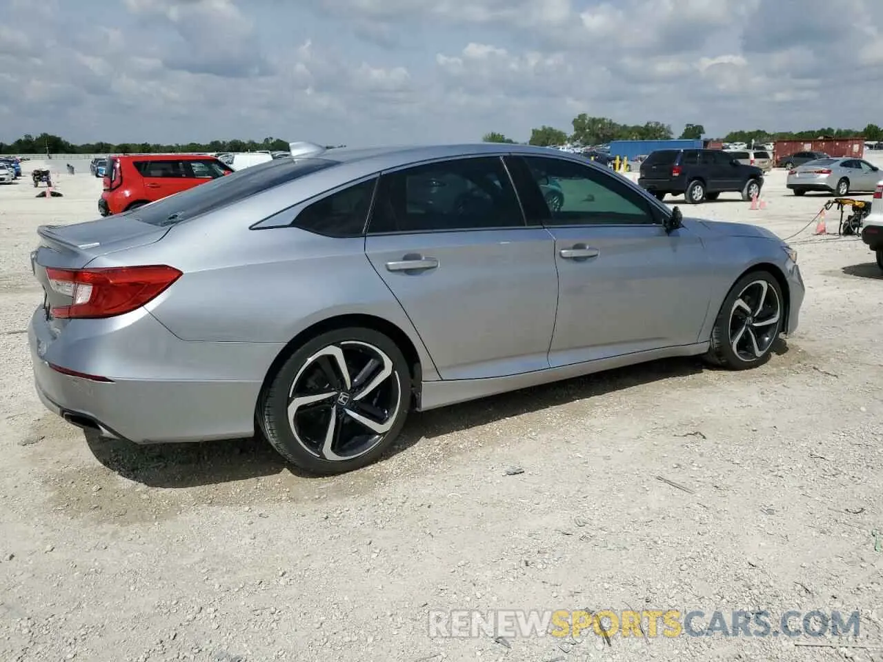 3 Фотография поврежденного автомобиля 1HGCV1F36LA104188 HONDA ACCORD 2020
