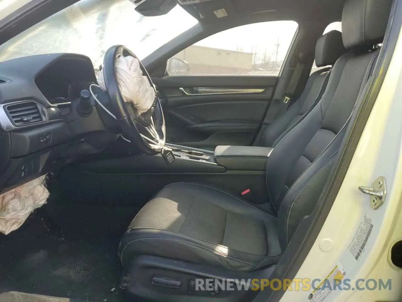 7 Photograph of a damaged car 1HGCV1F36LA121167 HONDA ACCORD 2020
