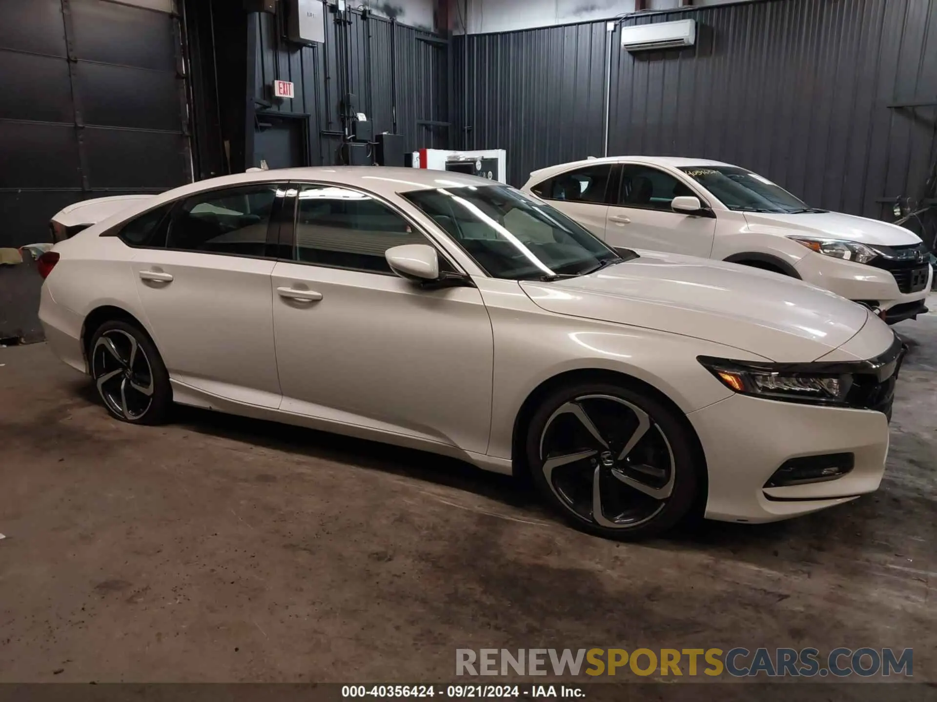 1 Photograph of a damaged car 1HGCV1F36LA155092 HONDA ACCORD 2020