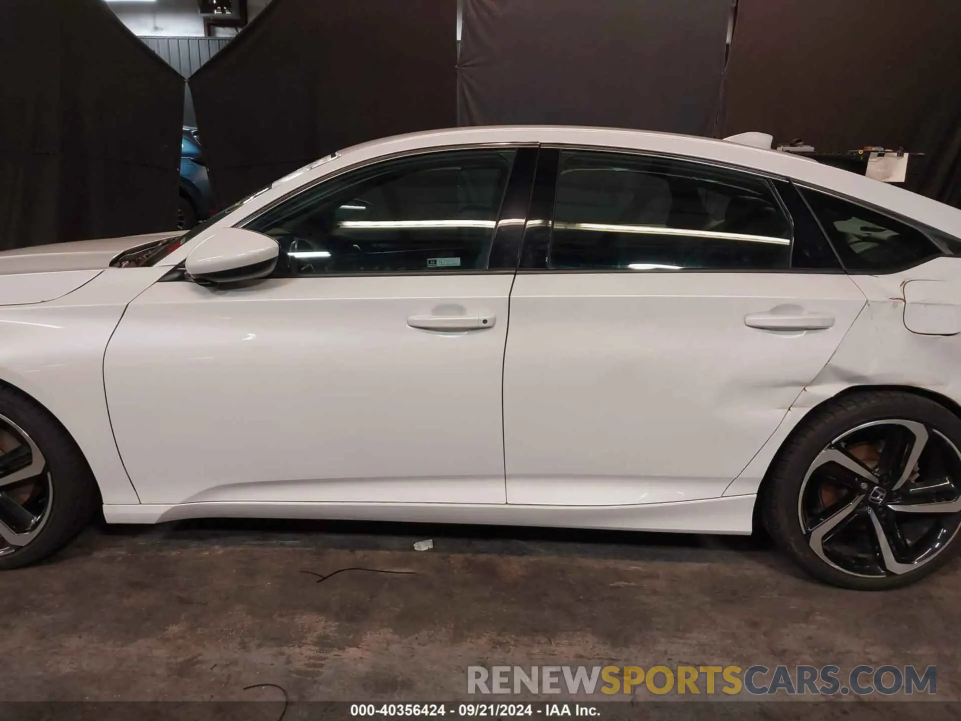 13 Photograph of a damaged car 1HGCV1F36LA155092 HONDA ACCORD 2020