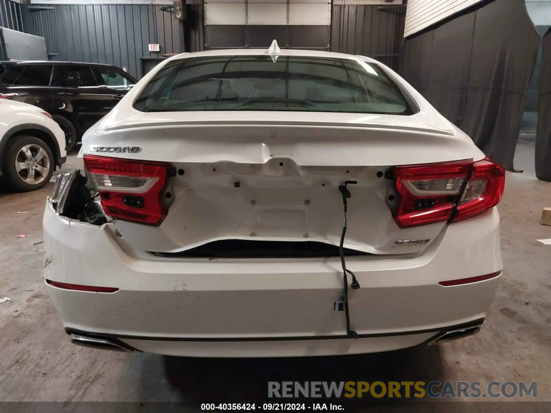 15 Photograph of a damaged car 1HGCV1F36LA155092 HONDA ACCORD 2020