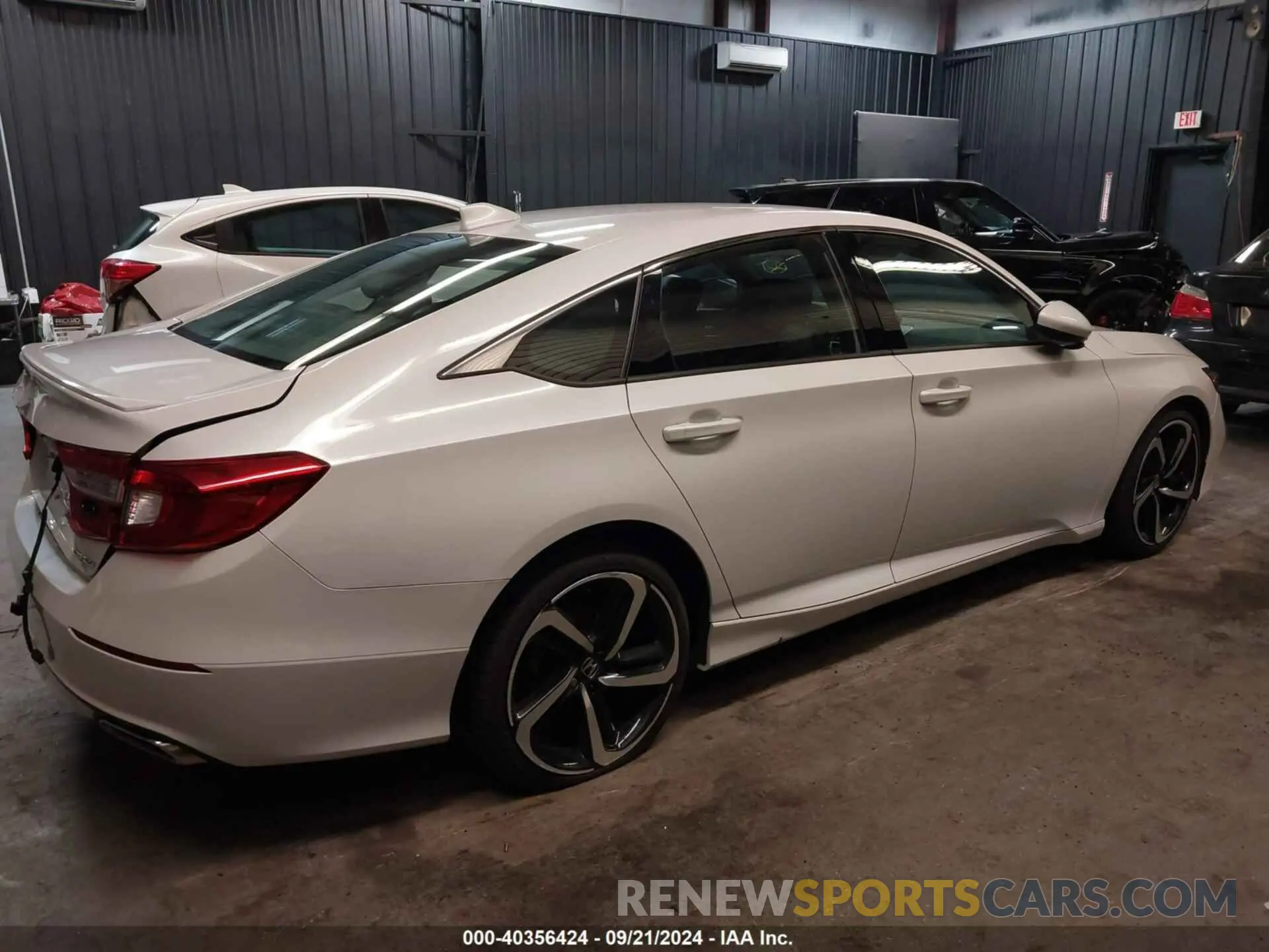 4 Photograph of a damaged car 1HGCV1F36LA155092 HONDA ACCORD 2020