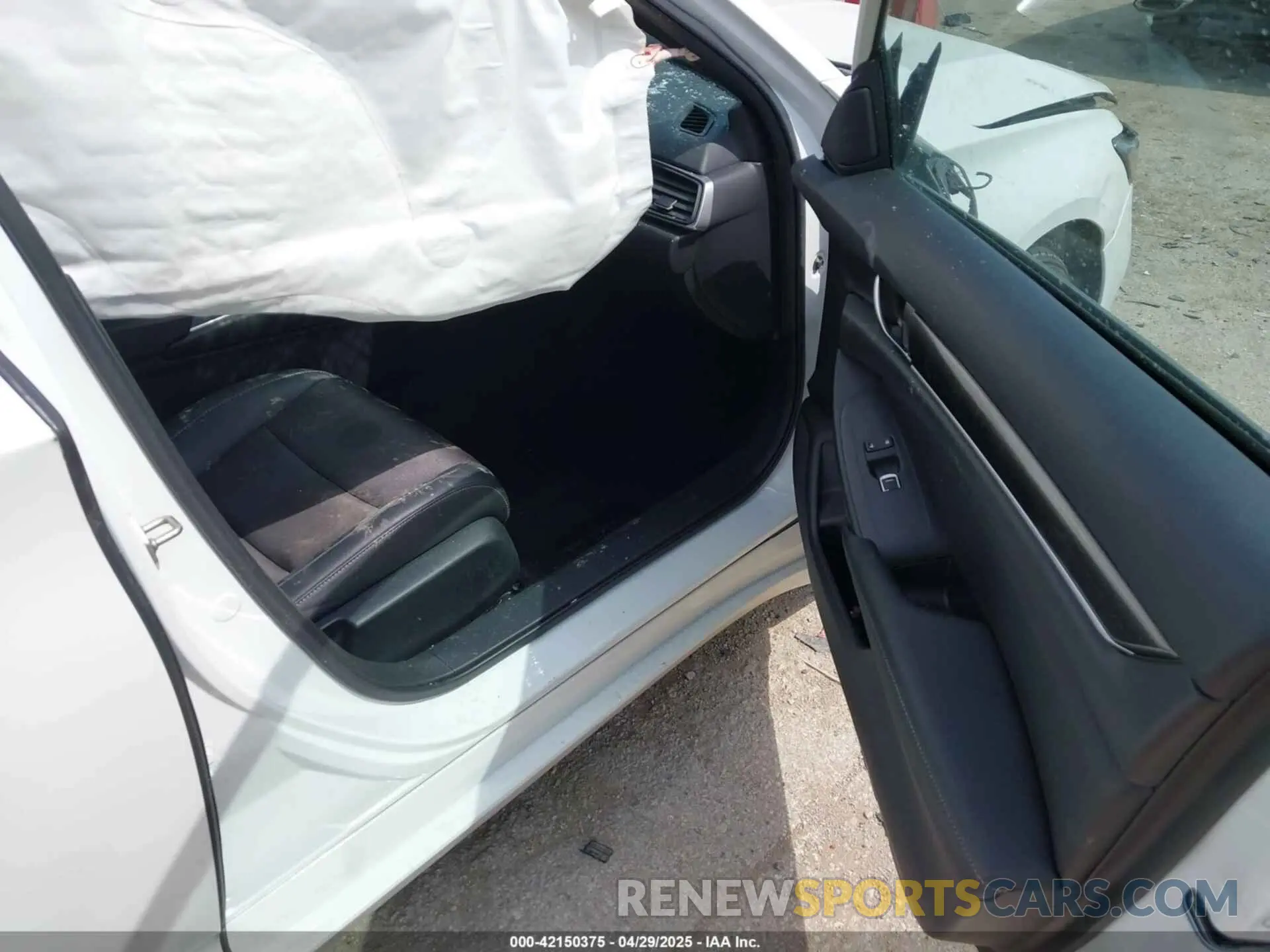 5 Фотография поврежденного автомобиля 1HGCV1F37LA023037 HONDA ACCORD 2020