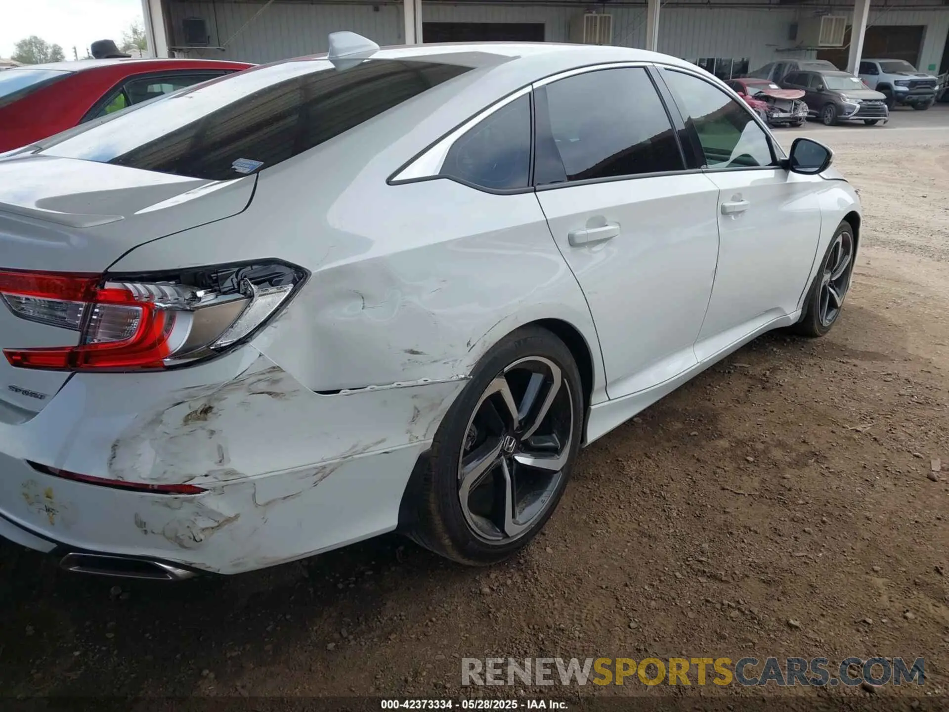 6 Photograph of a damaged car 1HGCV1F37LA031638 HONDA ACCORD 2020