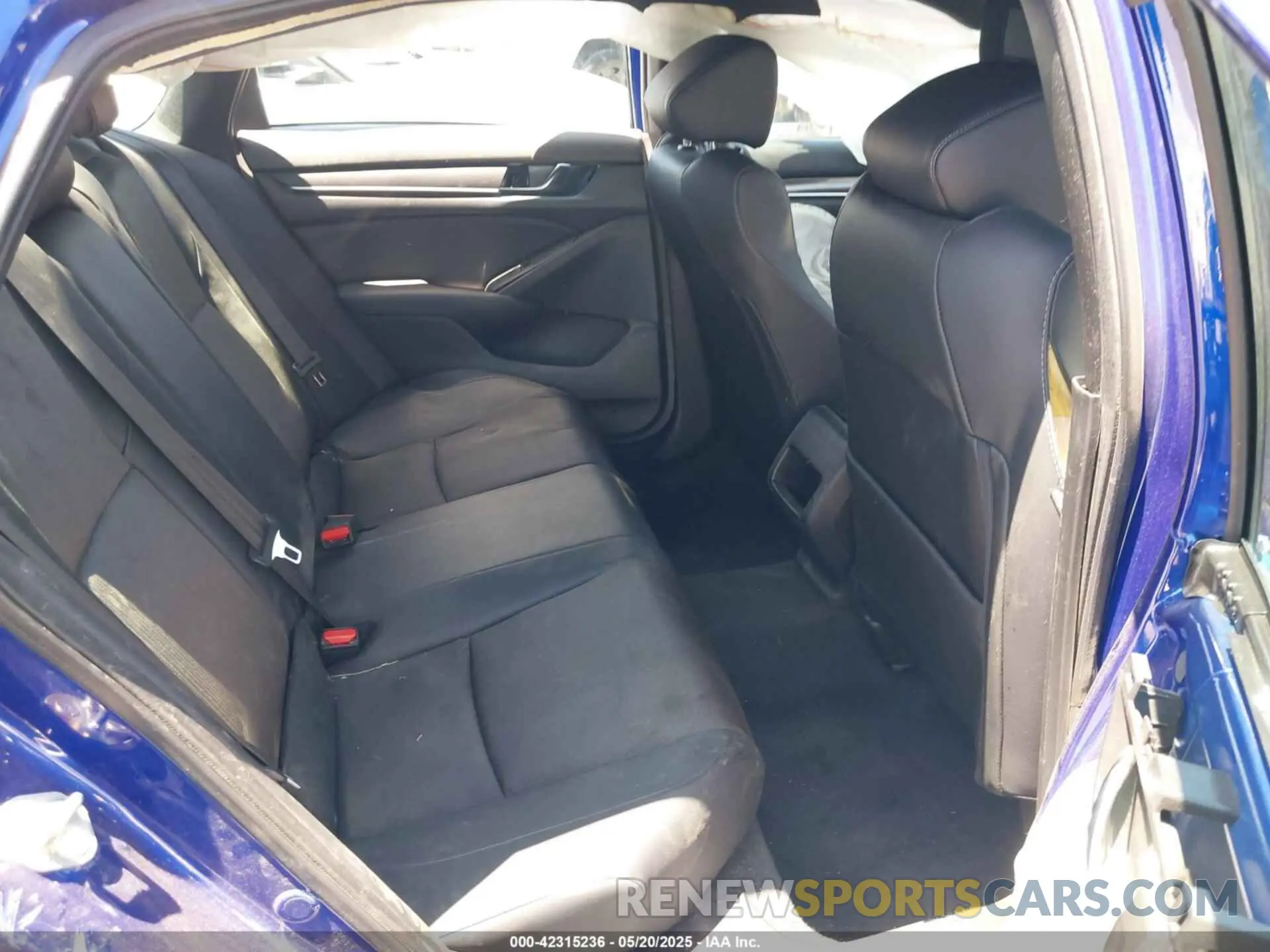 8 Фотография поврежденного автомобиля 1HGCV1F37LA101381 HONDA ACCORD 2020