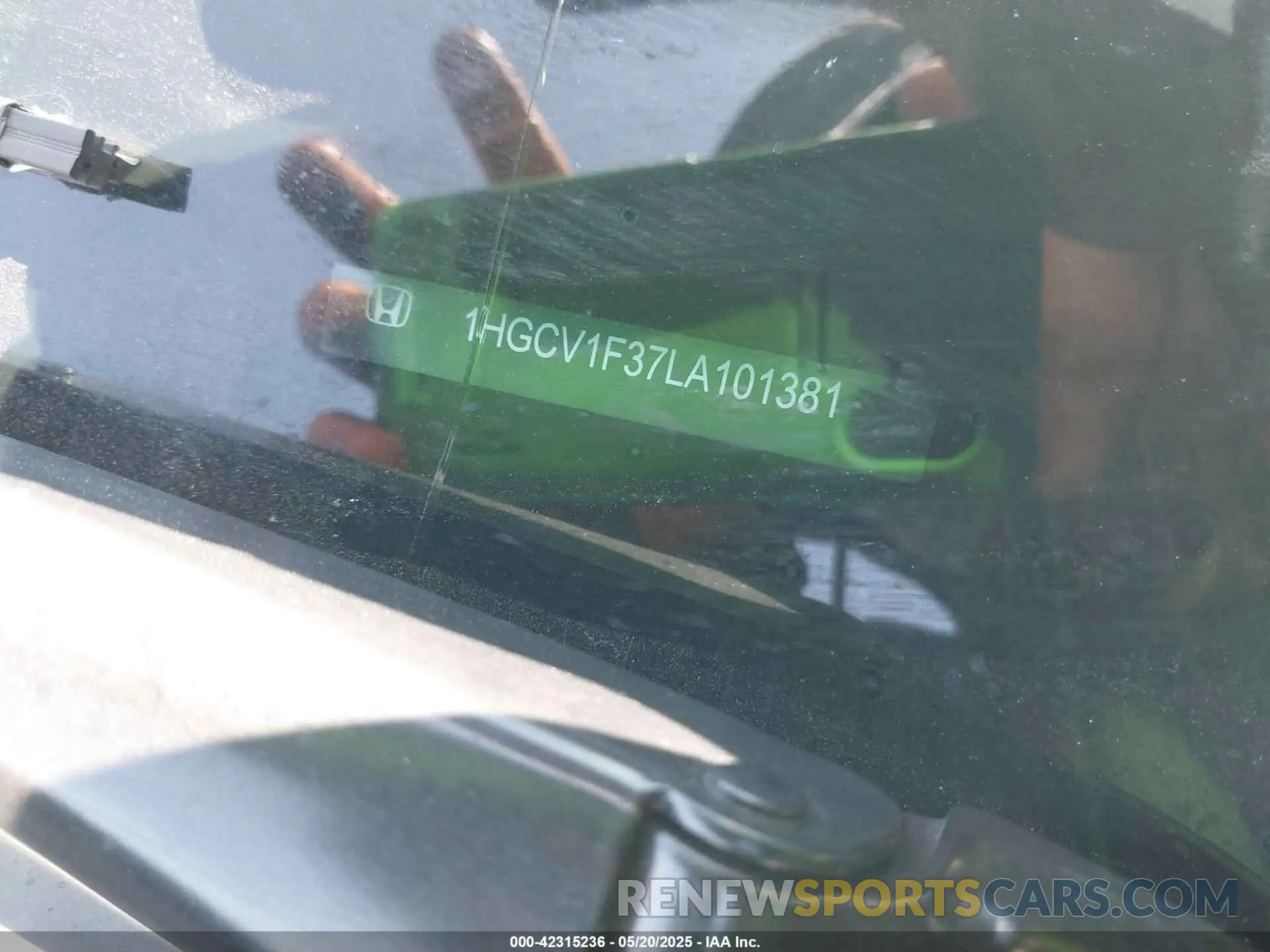 9 Фотография поврежденного автомобиля 1HGCV1F37LA101381 HONDA ACCORD 2020