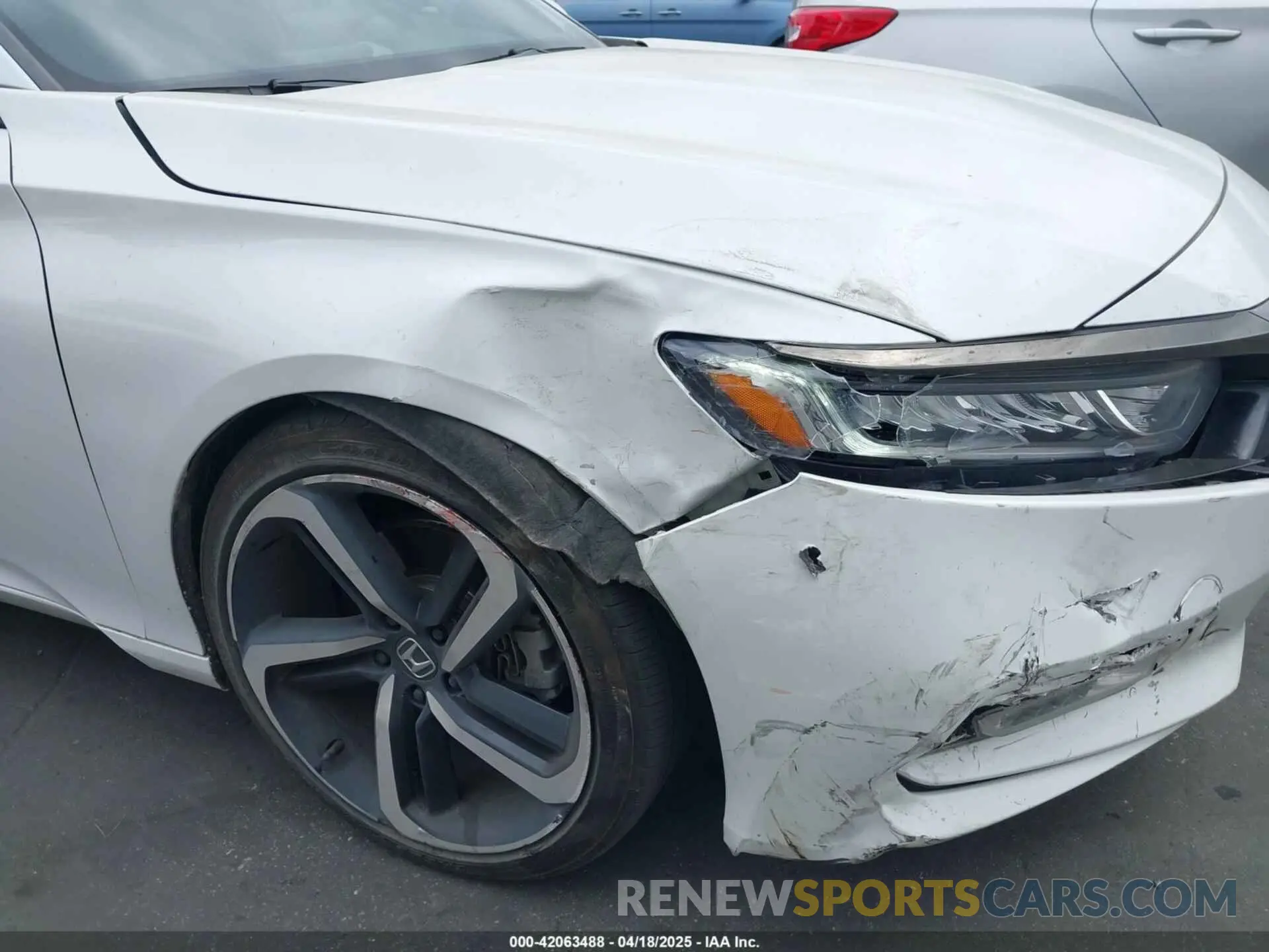 6 Photograph of a damaged car 1HGCV1F37LA117726 HONDA ACCORD 2020