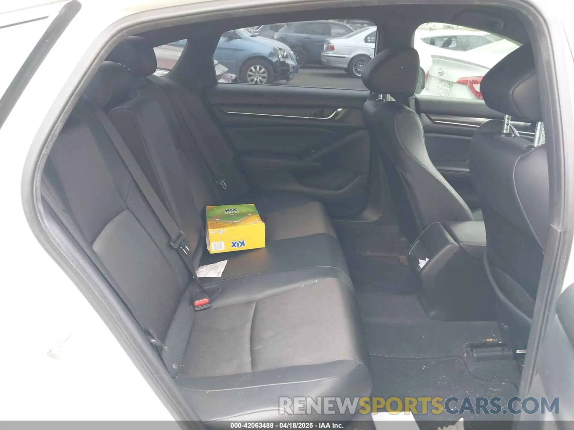 8 Photograph of a damaged car 1HGCV1F37LA117726 HONDA ACCORD 2020