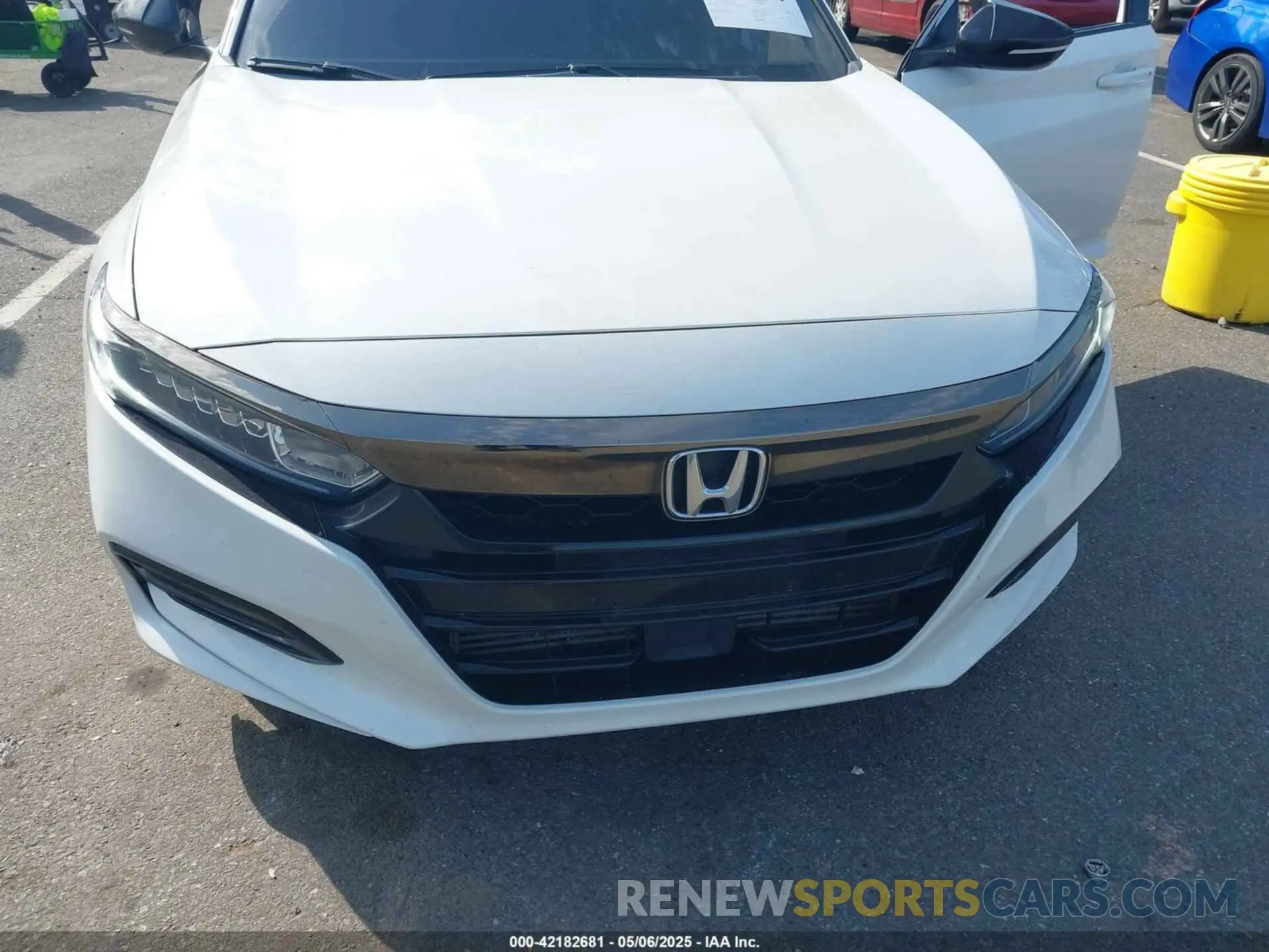 6 Photograph of a damaged car 1HGCV1F37LA119492 HONDA ACCORD 2020