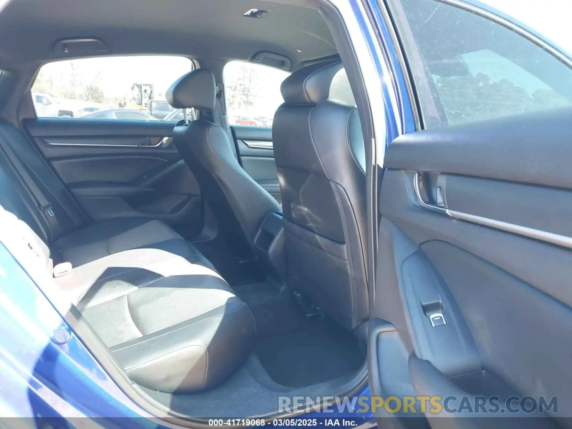 8 Photograph of a damaged car 1HGCV1F37LA123929 HONDA ACCORD 2020