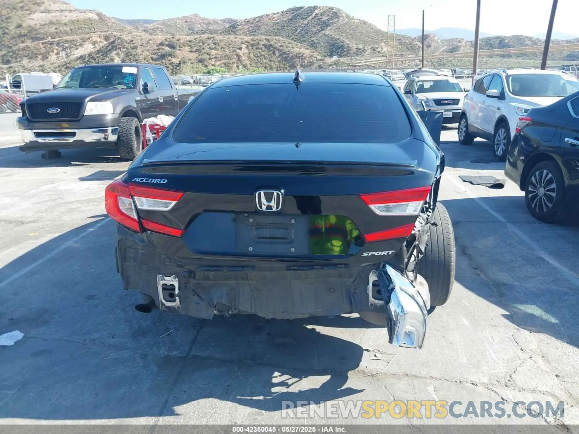 6 Фотография поврежденного автомобиля 1HGCV1F38LA043801 HONDA ACCORD 2020