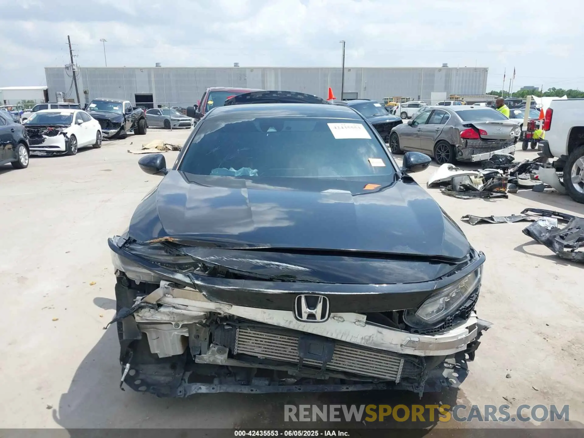 13 Photograph of a damaged car 1HGCV1F38LA118433 HONDA ACCORD 2020