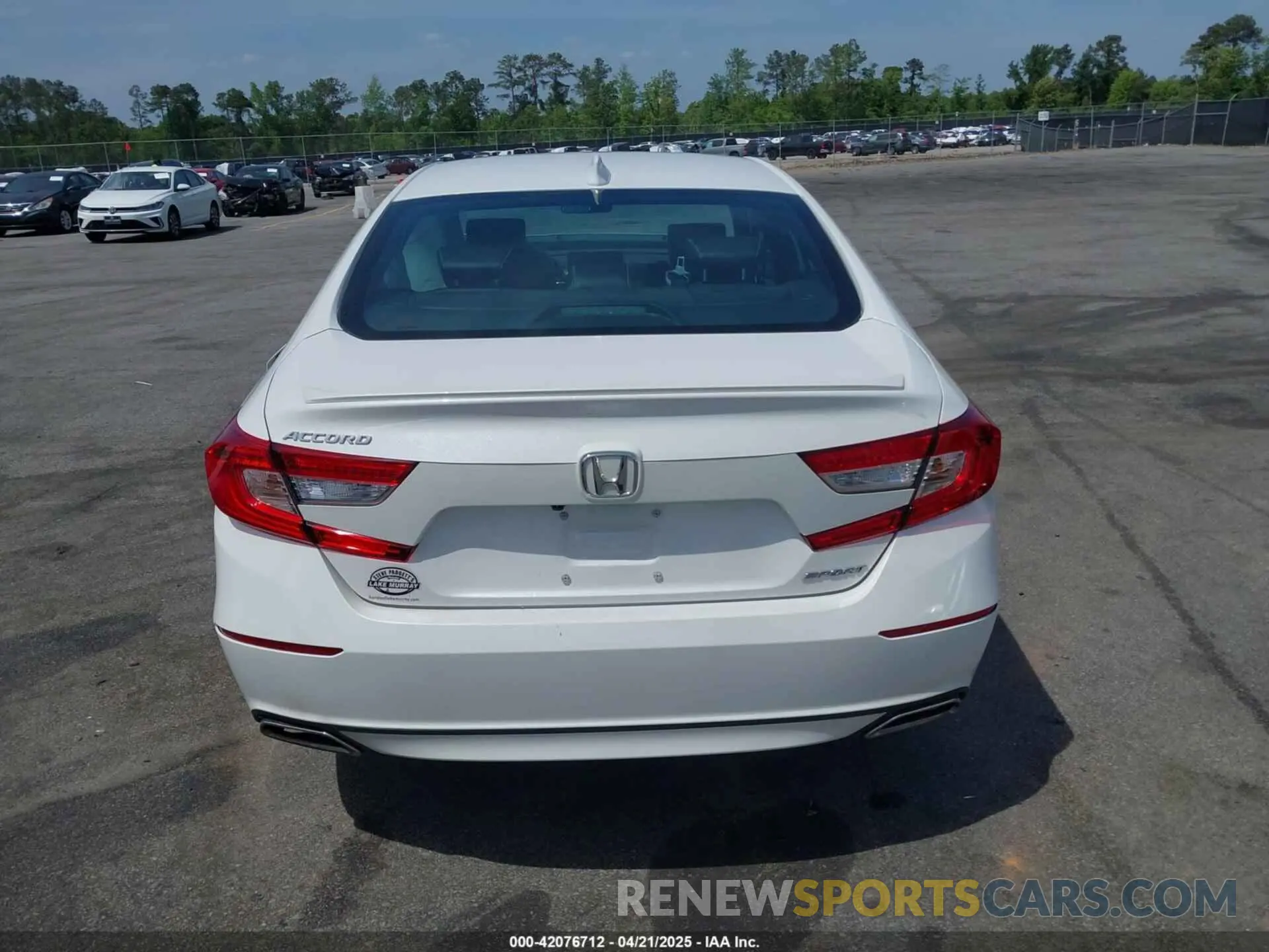 16 Photograph of a damaged car 1HGCV1F38LA157183 HONDA ACCORD 2020