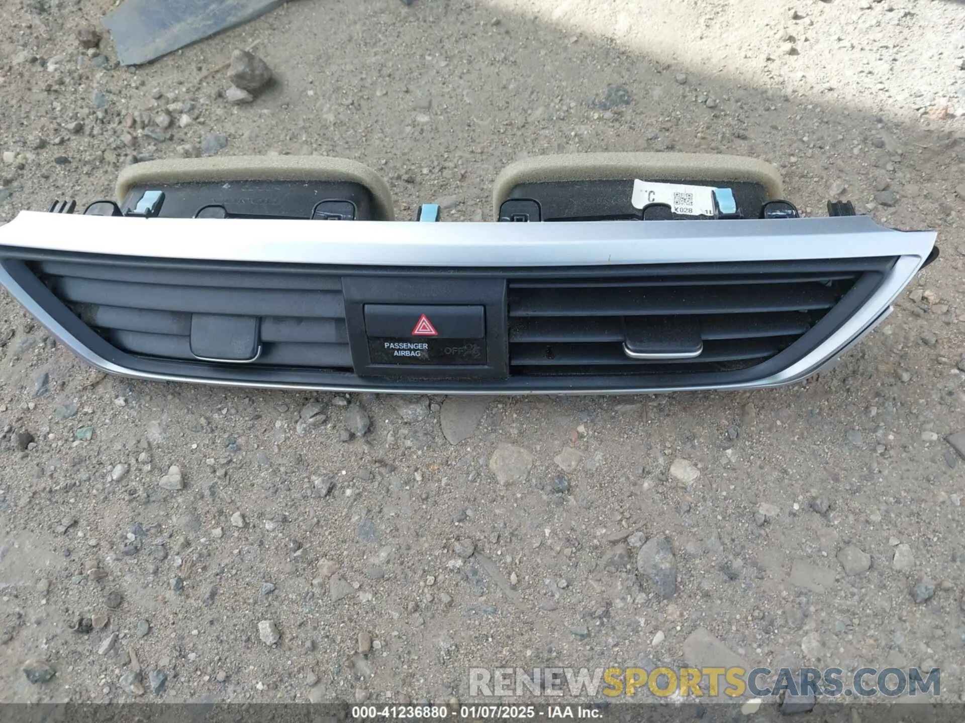 12 Фотография поврежденного автомобиля 1HGCV1F39LA014856 HONDA ACCORD 2020