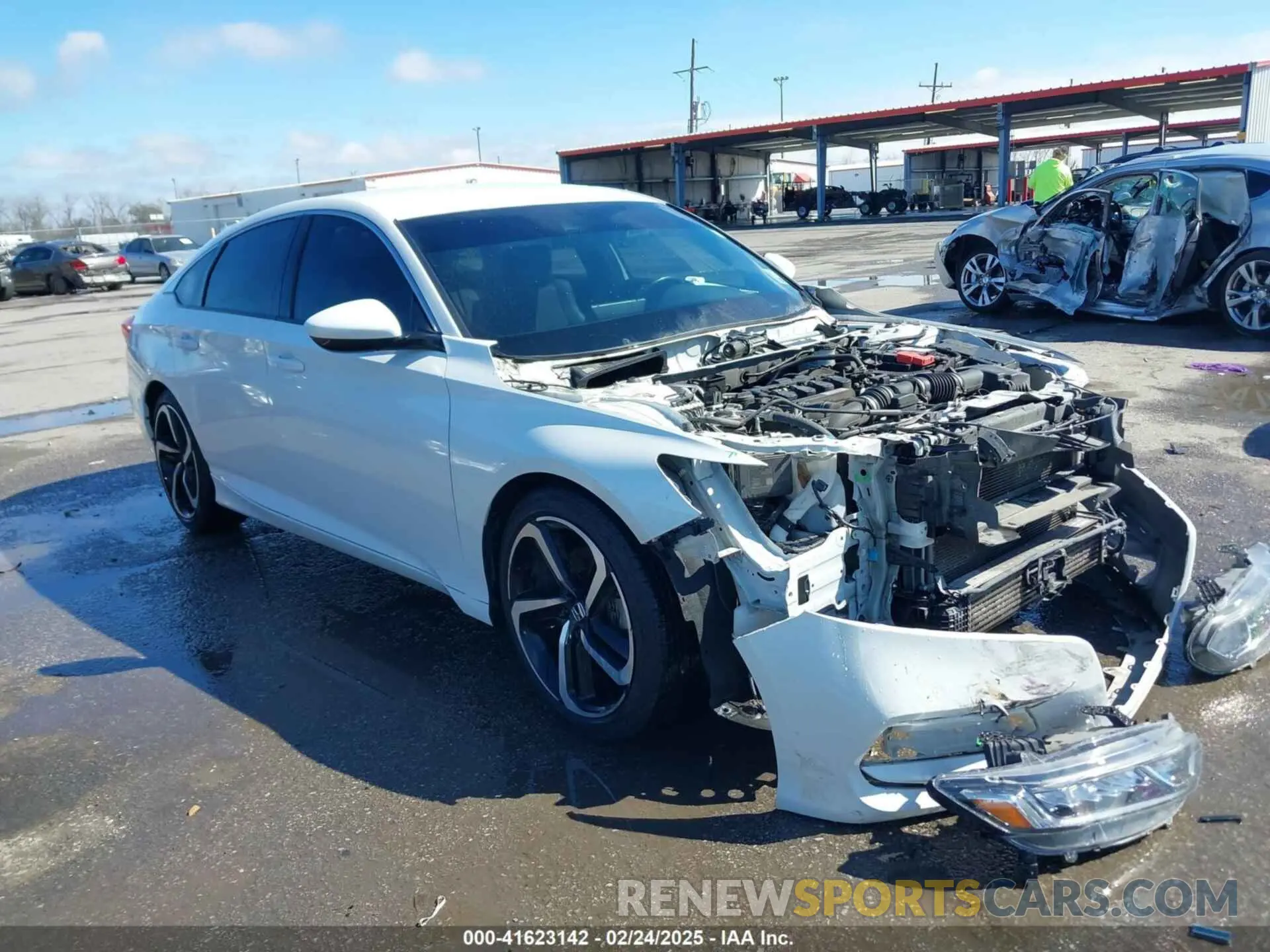 1 Photograph of a damaged car 1HGCV1F39LA050675 HONDA ACCORD 2020