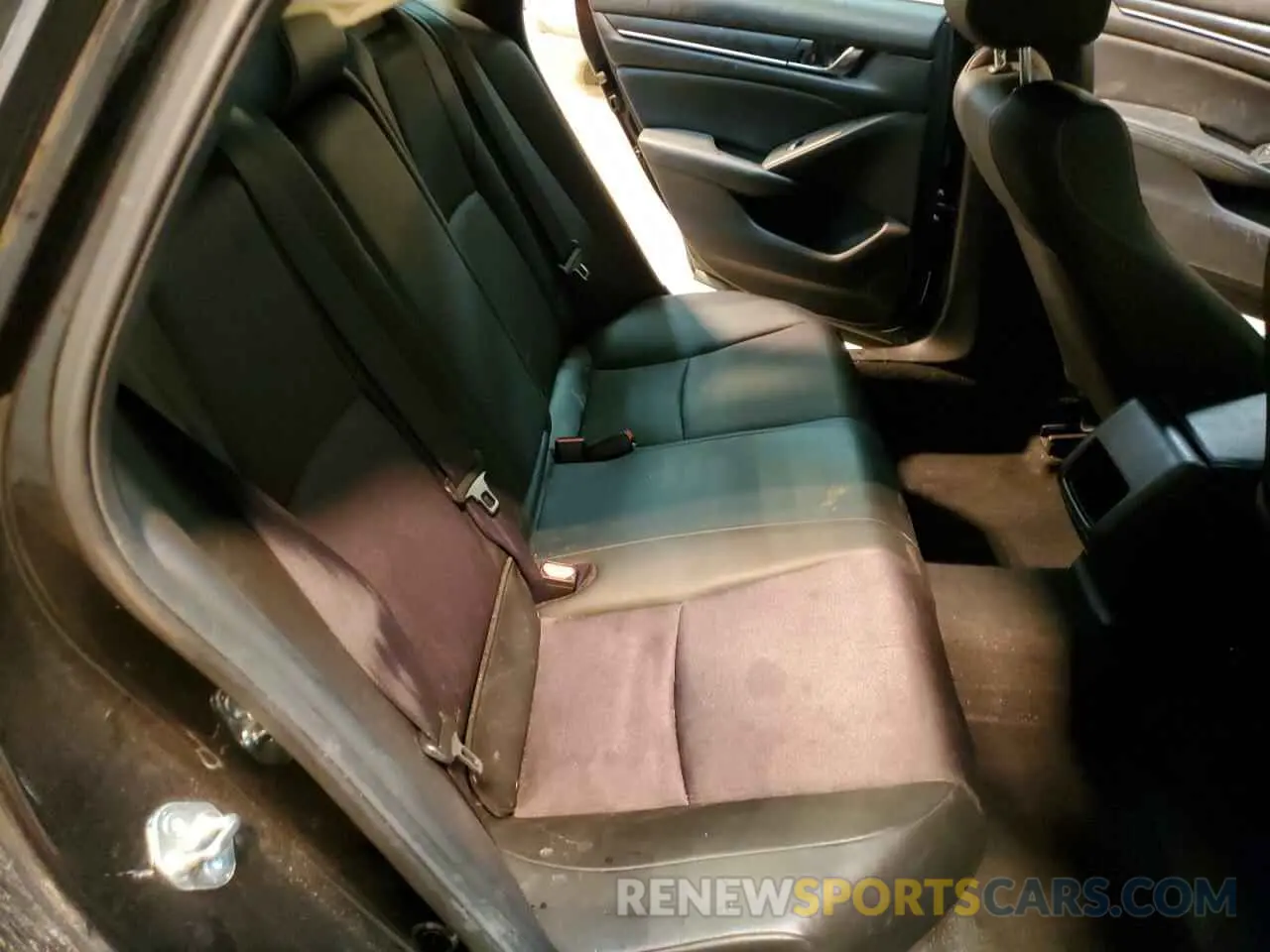 11 Фотография поврежденного автомобиля 1HGCV1F39LA155975 HONDA ACCORD 2020
