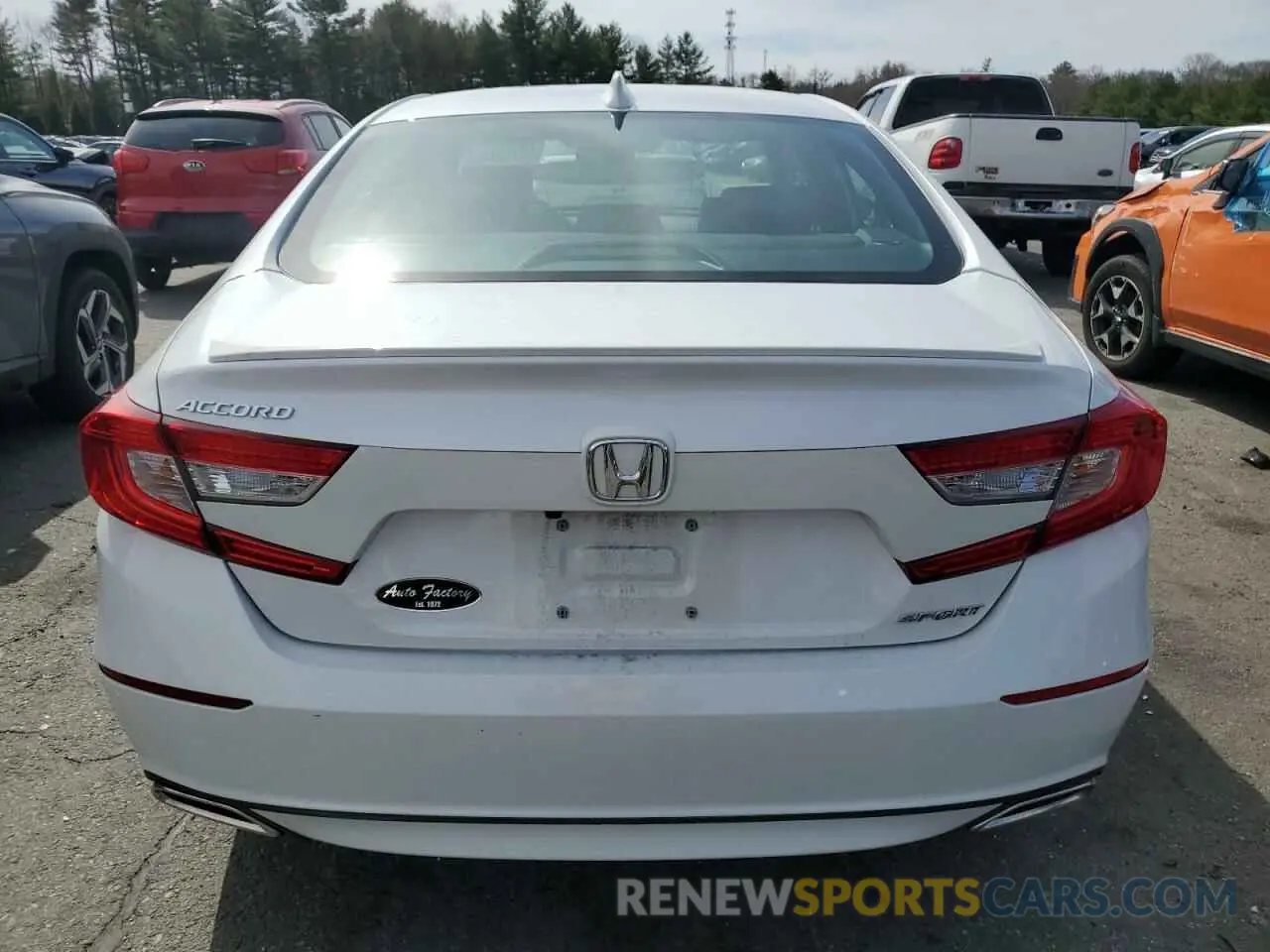 6 Фотография поврежденного автомобиля 1HGCV1F3XLA014140 HONDA ACCORD 2020