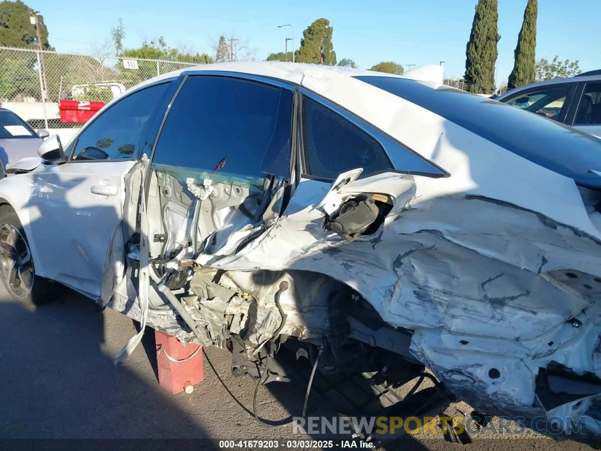13 Photograph of a damaged car 1HGCV1F3XLA018298 HONDA ACCORD 2020