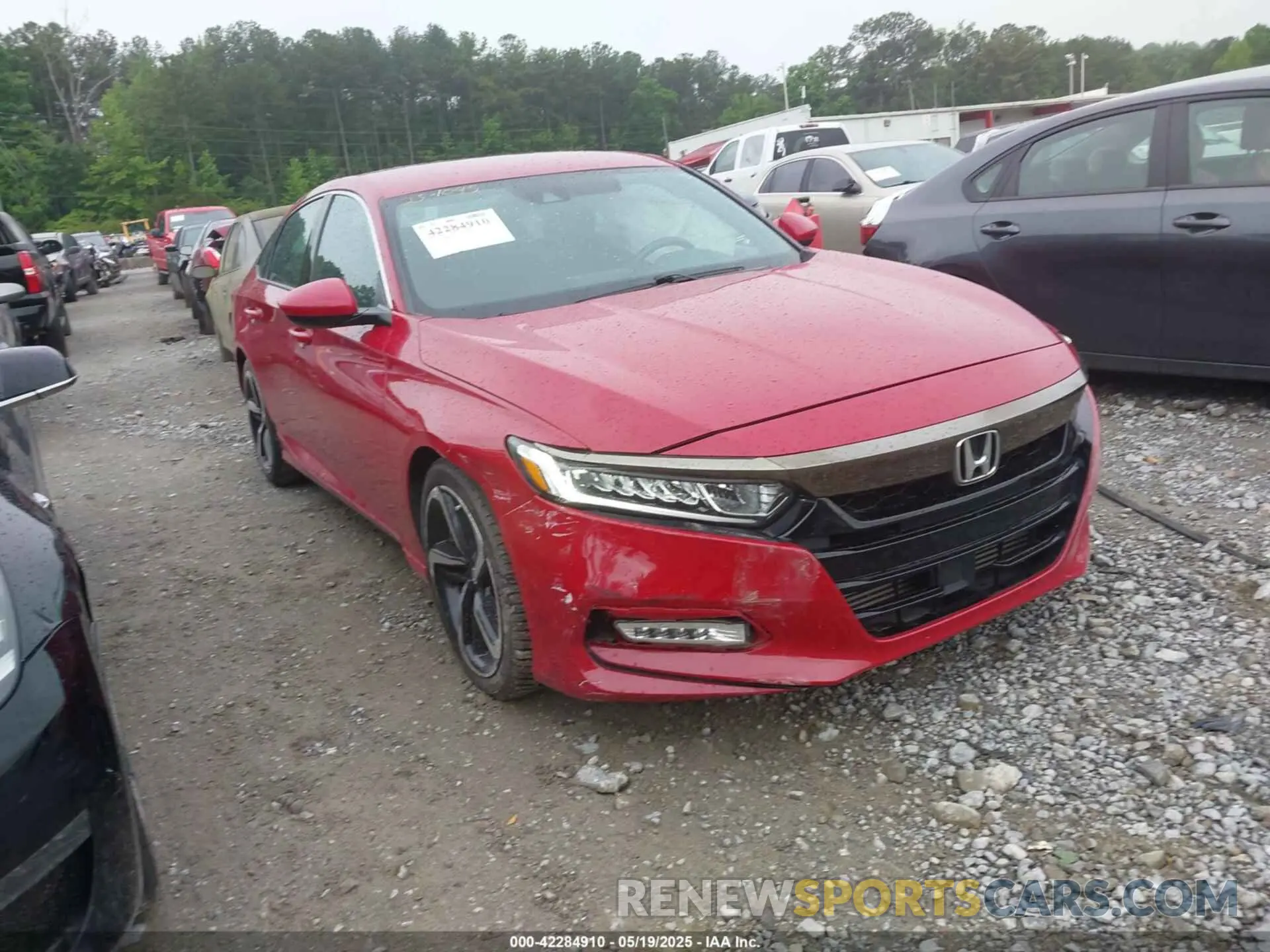 1 Photograph of a damaged car 1HGCV1F3XLA065024 HONDA ACCORD 2020