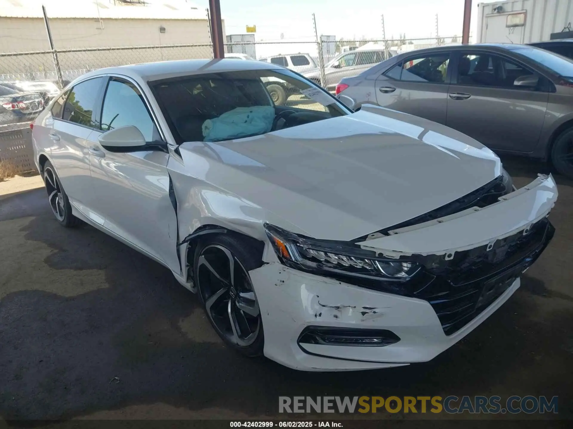 1 Photograph of a damaged car 1HGCV1F3XLA076914 HONDA ACCORD 2020