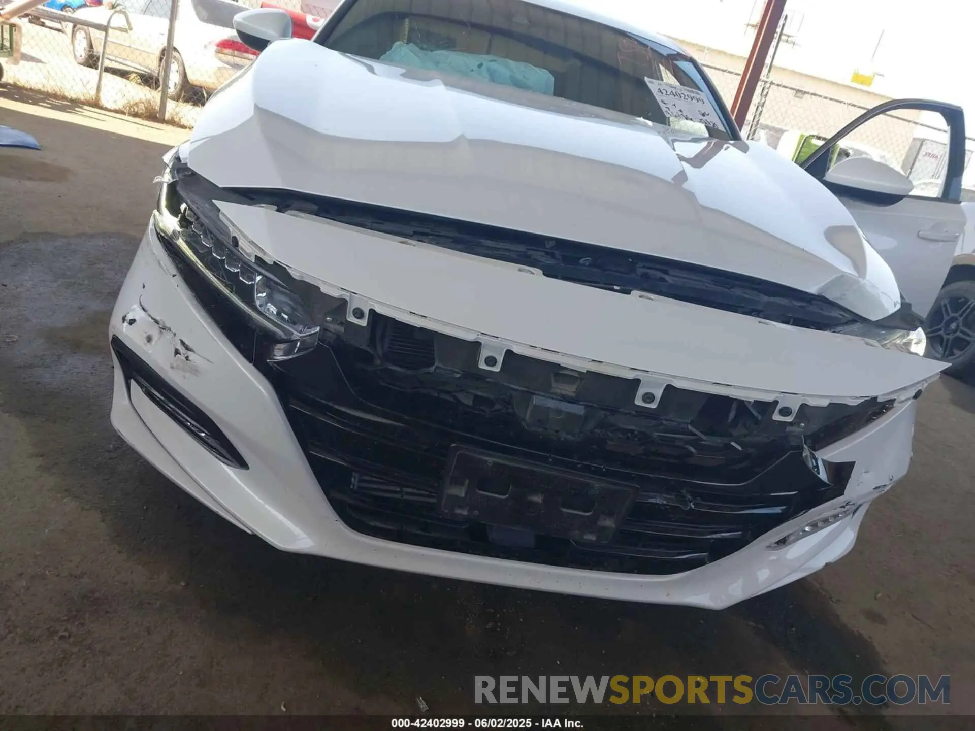 6 Photograph of a damaged car 1HGCV1F3XLA076914 HONDA ACCORD 2020