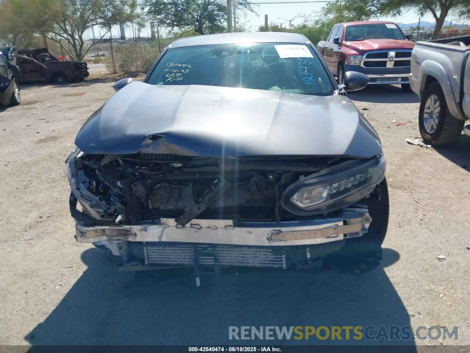 6 Photograph of a damaged car 1HGCV1F3XLA121737 HONDA ACCORD 2020