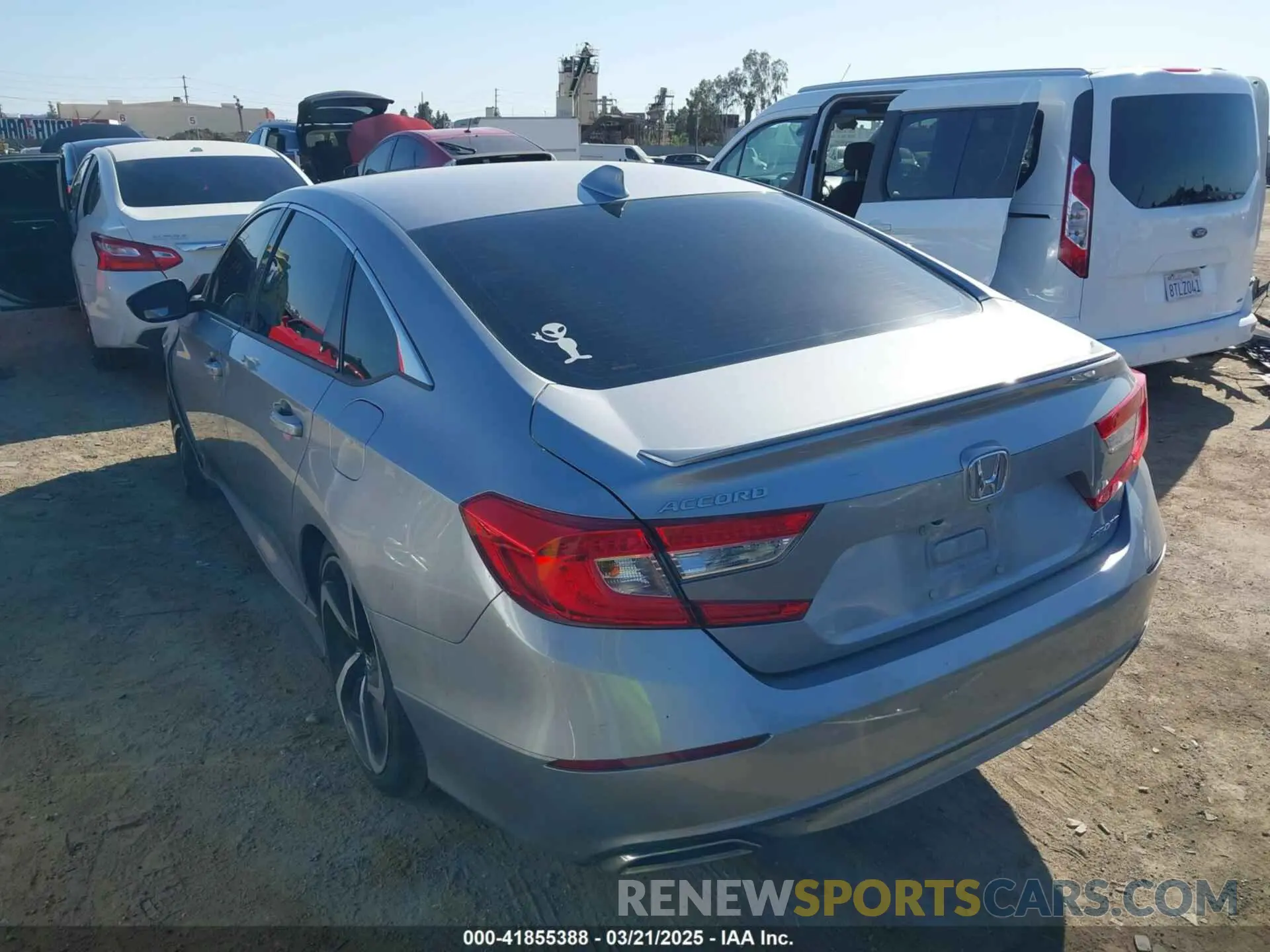 3 Фотография поврежденного автомобиля 1HGCV1F3XLA133936 HONDA ACCORD 2020