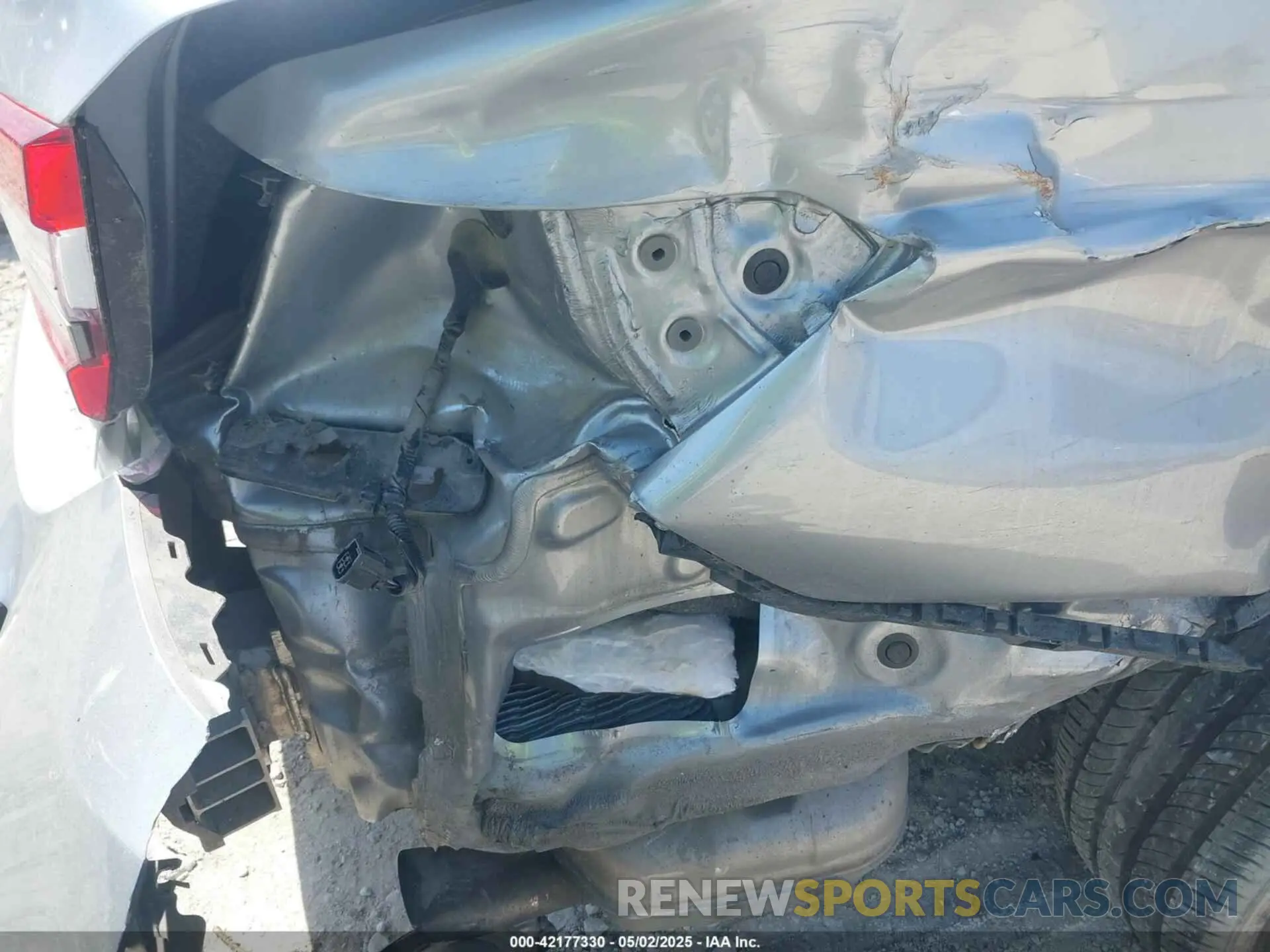 18 Photograph of a damaged car 1HGCV1F3XLA144919 HONDA ACCORD 2020