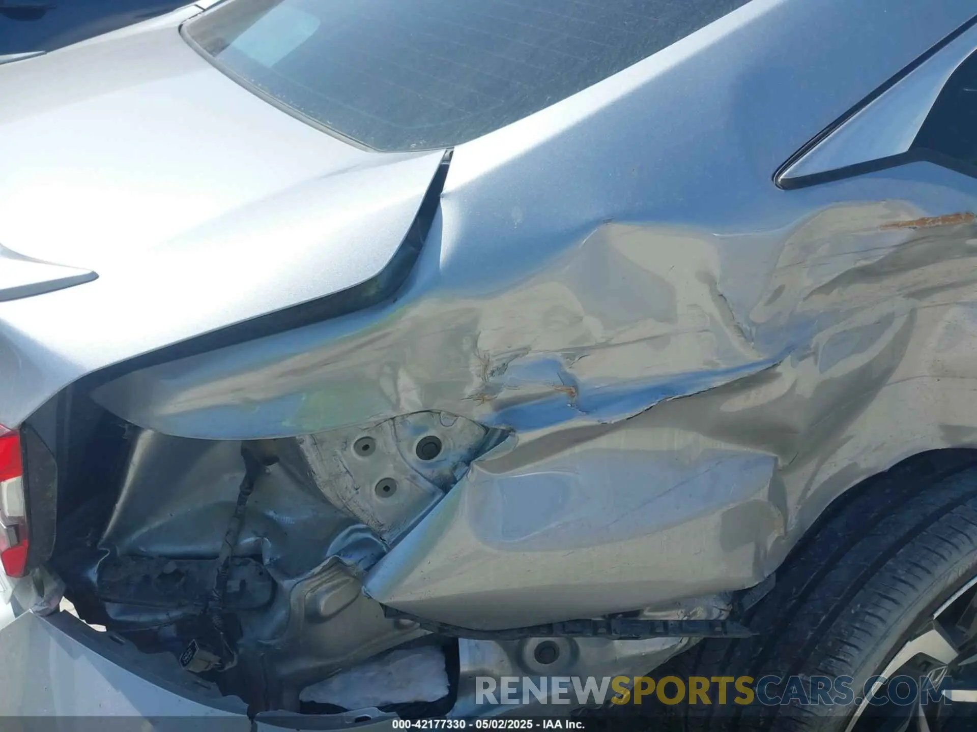 19 Photograph of a damaged car 1HGCV1F3XLA144919 HONDA ACCORD 2020