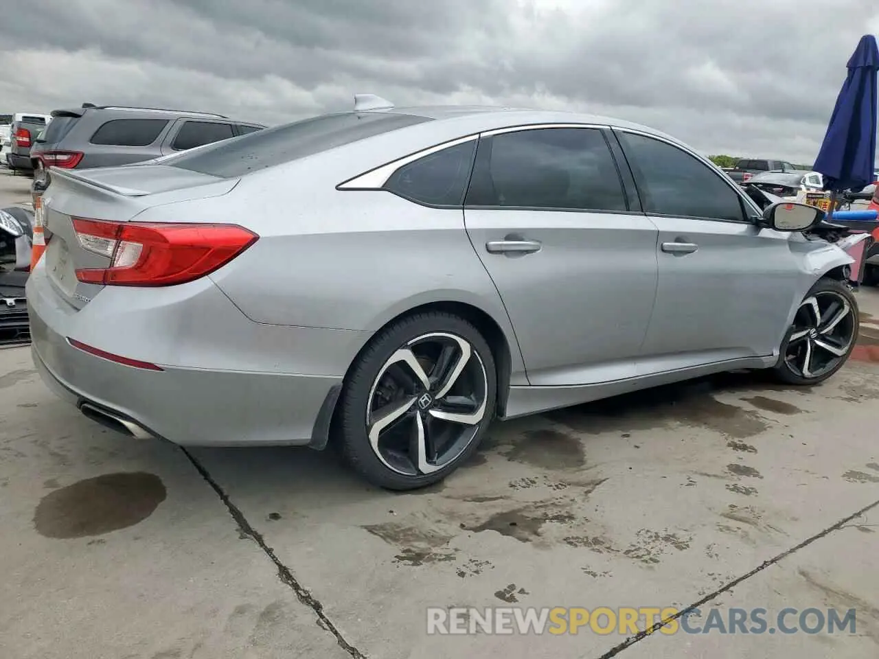 3 Photograph of a damaged car 1HGCV1F3XLA155614 HONDA ACCORD 2020