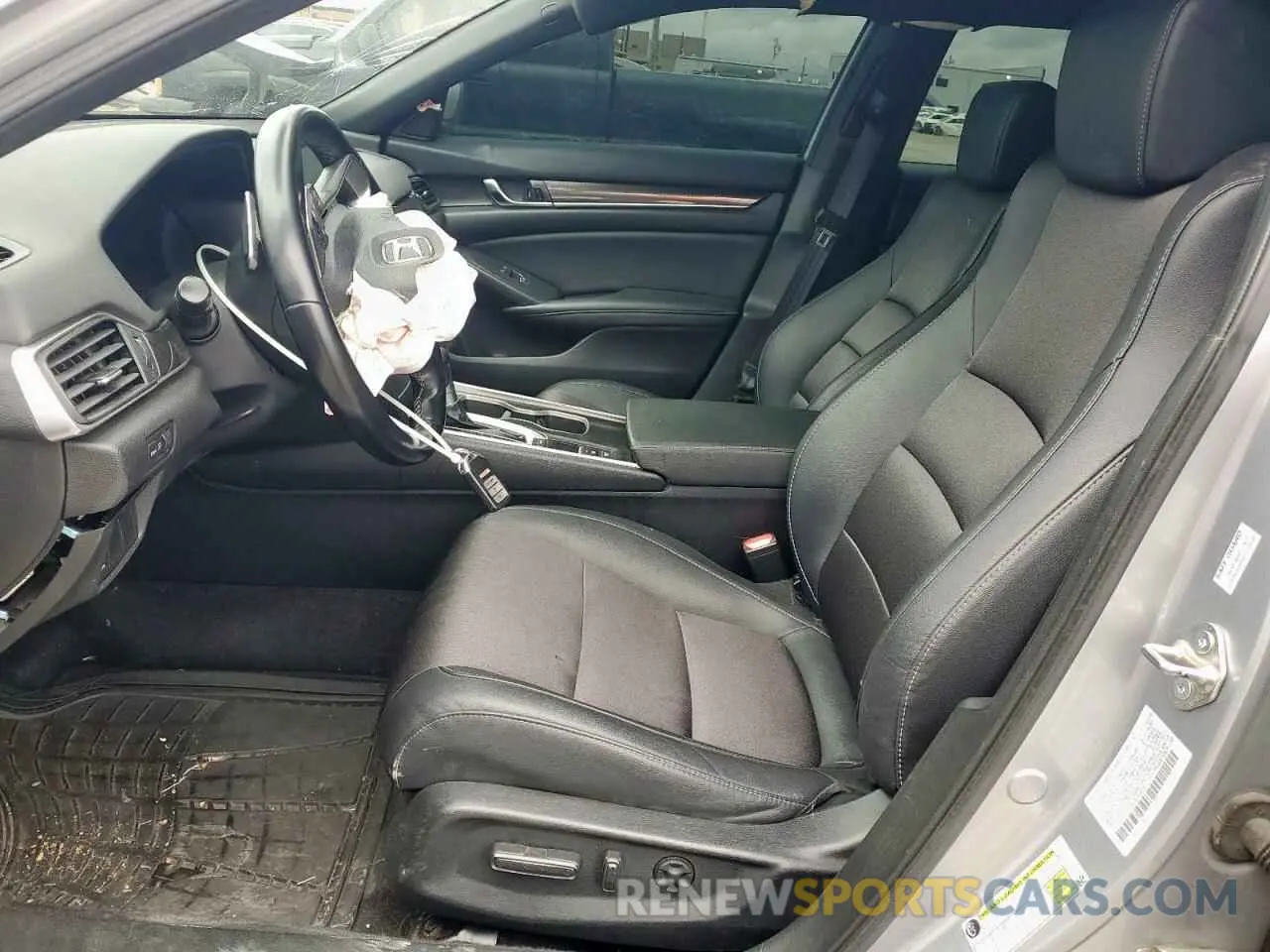 7 Photograph of a damaged car 1HGCV1F3XLA155614 HONDA ACCORD 2020