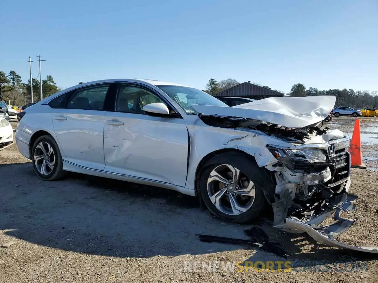 4 Фотография поврежденного автомобиля 1HGCV1F40LA032025 HONDA ACCORD 2020