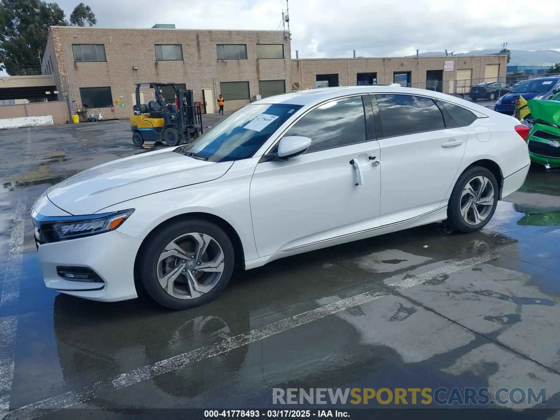 2 Фотография поврежденного автомобиля 1HGCV1F40LA057958 HONDA ACCORD 2020
