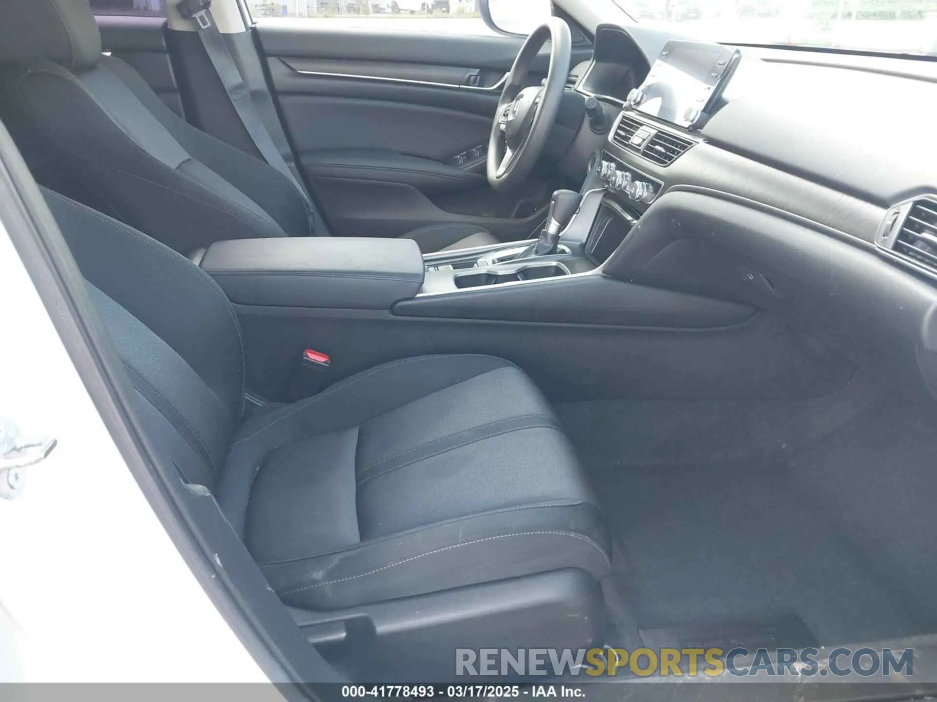 5 Фотография поврежденного автомобиля 1HGCV1F40LA057958 HONDA ACCORD 2020