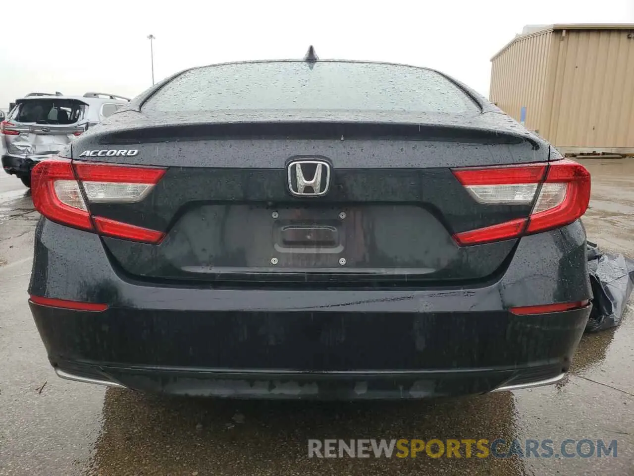 6 Photograph of a damaged car 1HGCV1F40LA139463 HONDA ACCORD 2020