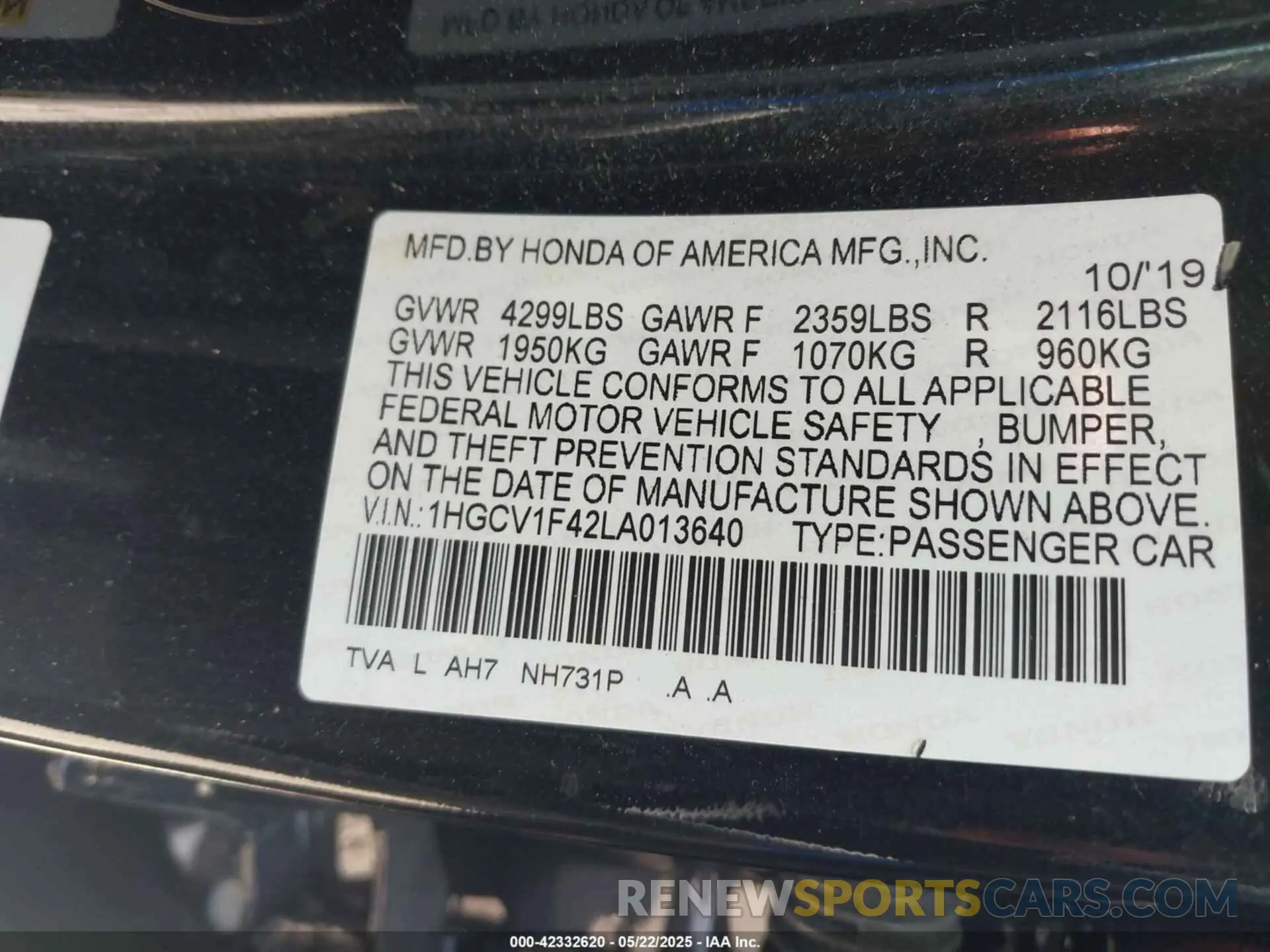 9 Photograph of a damaged car 1HGCV1F42LA013640 HONDA ACCORD 2020