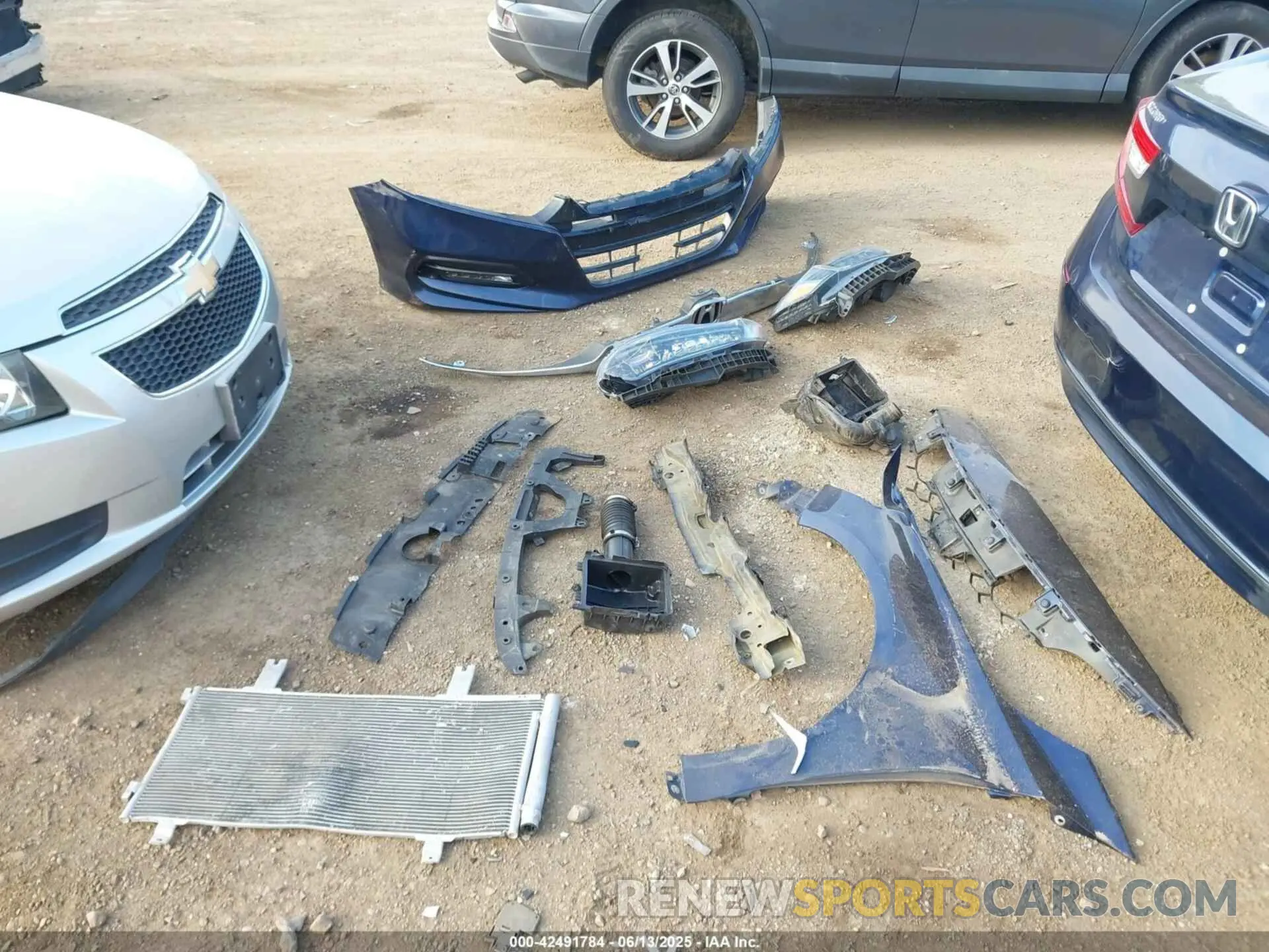 12 Photograph of a damaged car 1HGCV1F42LA140775 HONDA ACCORD 2020