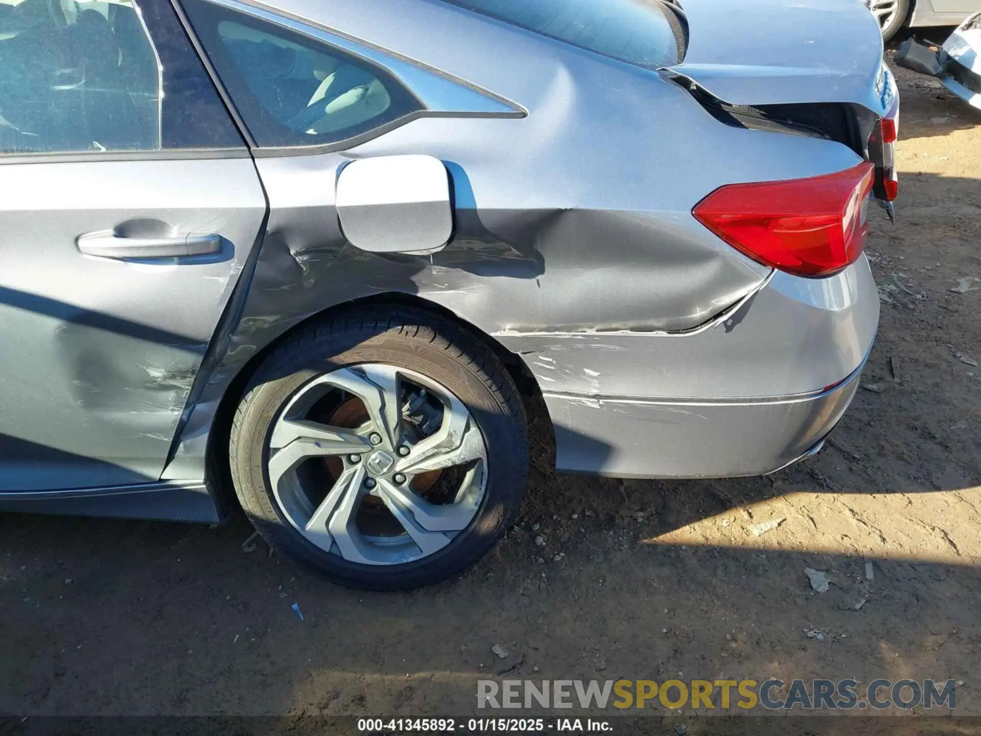 6 Photograph of a damaged car 1HGCV1F43LA037879 HONDA ACCORD 2020