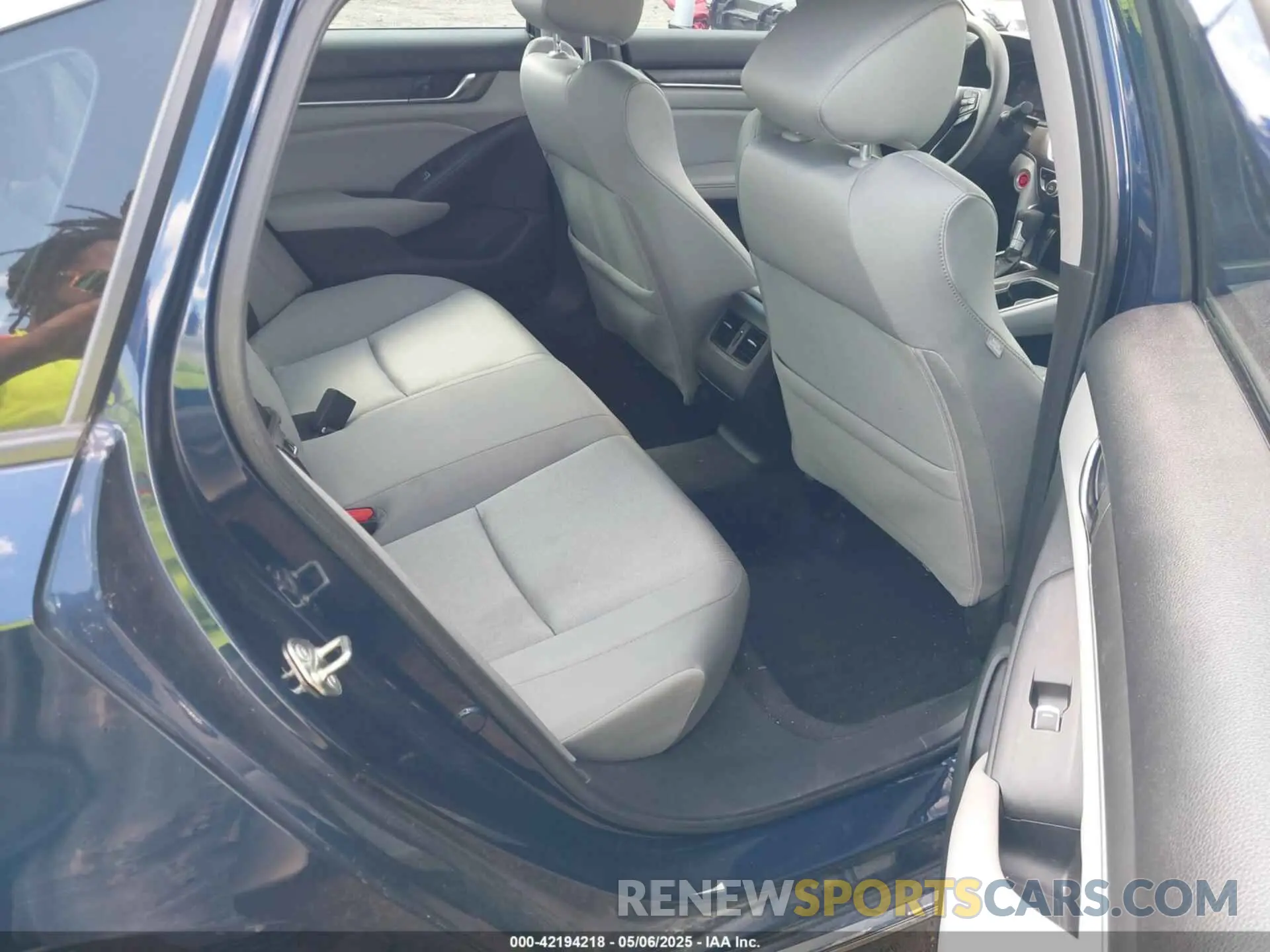 8 Фотография поврежденного автомобиля 1HGCV1F43LA047912 HONDA ACCORD 2020