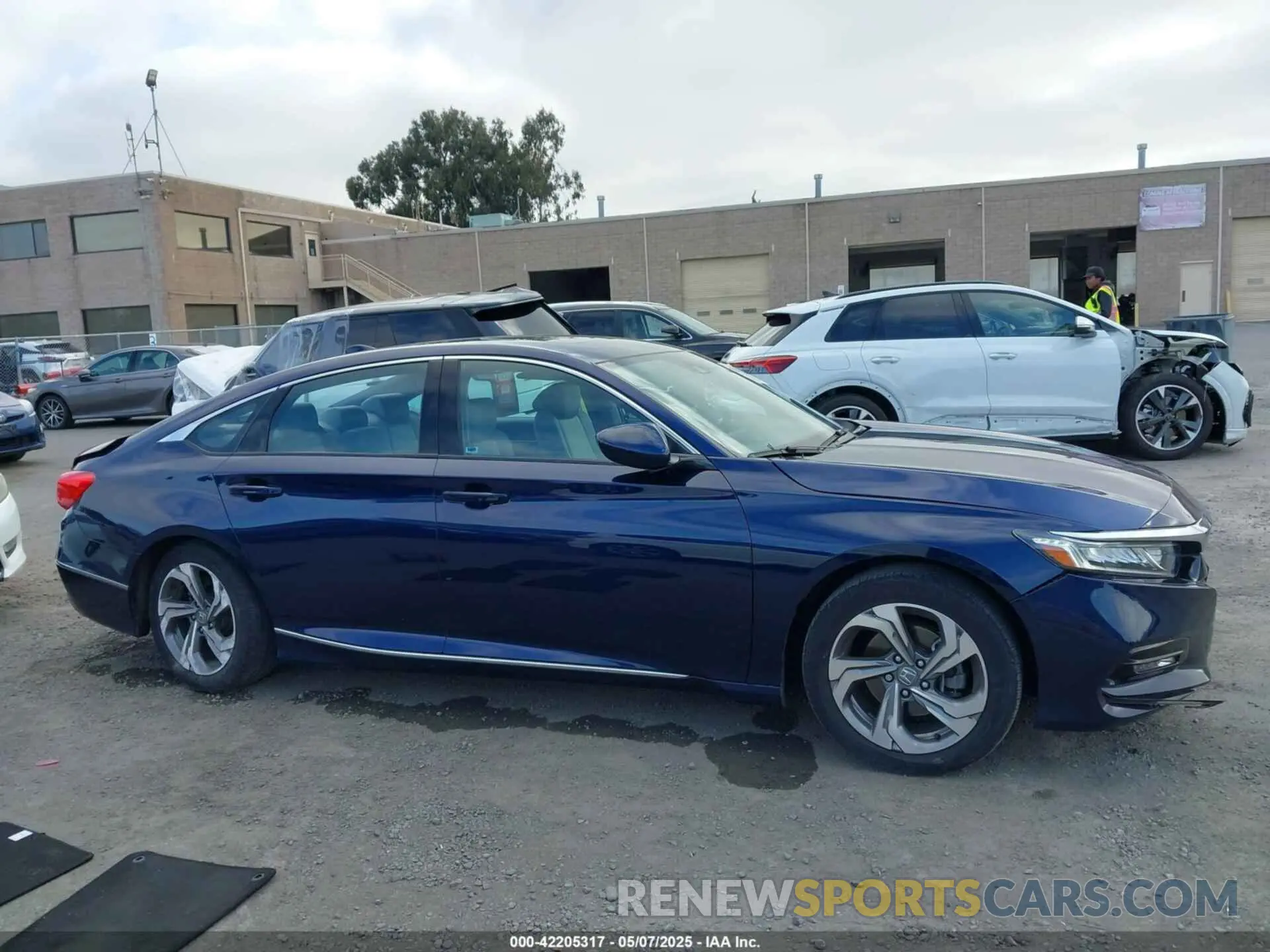 14 Photograph of a damaged car 1HGCV1F46LA019375 HONDA ACCORD 2020