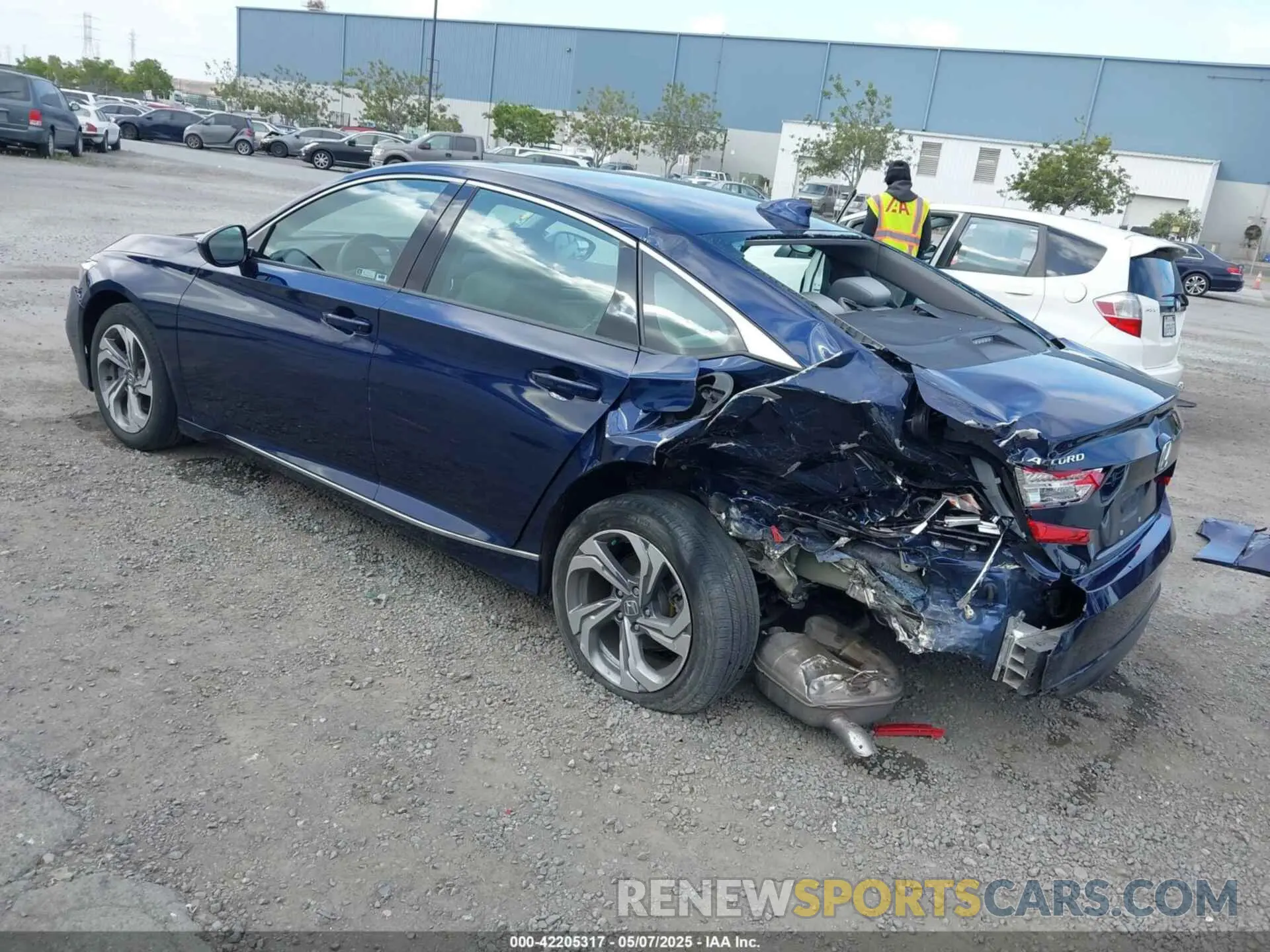 3 Photograph of a damaged car 1HGCV1F46LA019375 HONDA ACCORD 2020