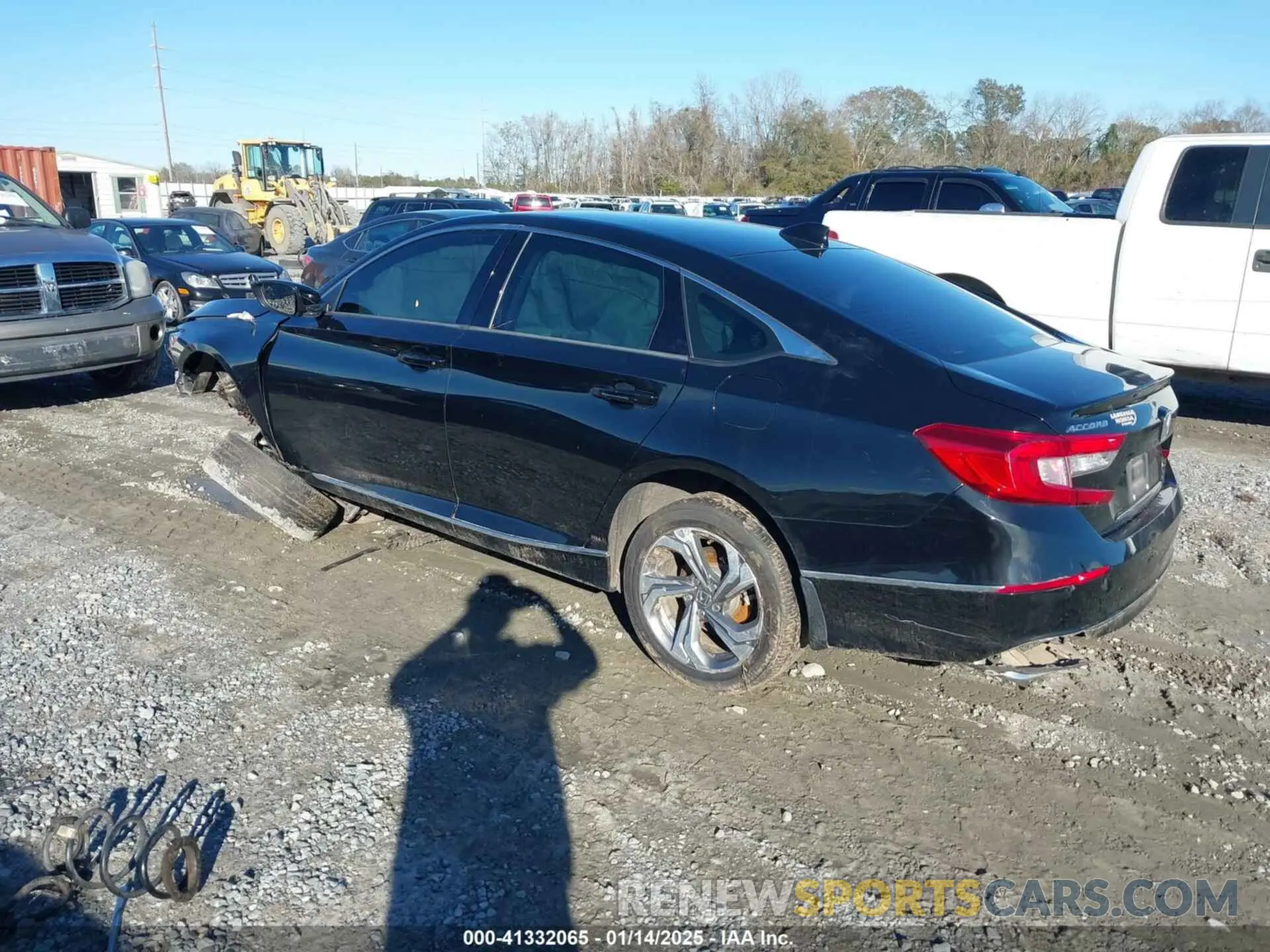 3 Фотография поврежденного автомобиля 1HGCV1F46LA092617 HONDA ACCORD 2020