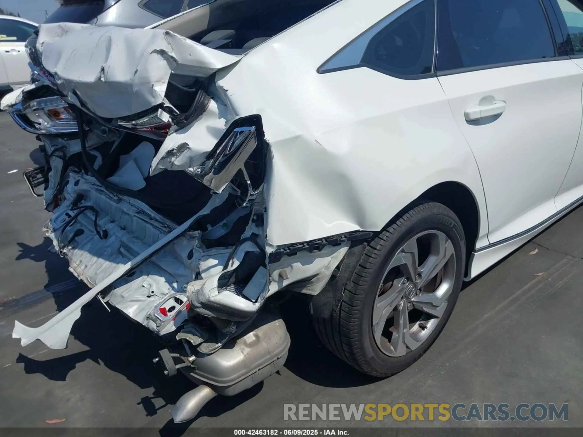 18 Фотография поврежденного автомобиля 1HGCV1F46LA096781 HONDA ACCORD 2020