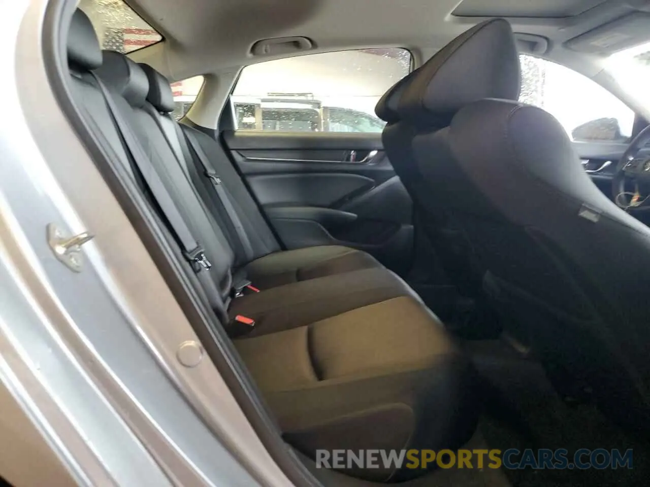 10 Фотография поврежденного автомобиля 1HGCV1F47LA009812 HONDA ACCORD 2020