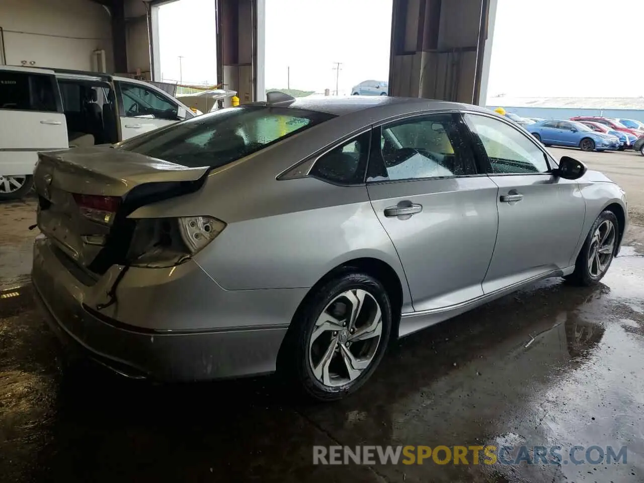 3 Фотография поврежденного автомобиля 1HGCV1F47LA009812 HONDA ACCORD 2020