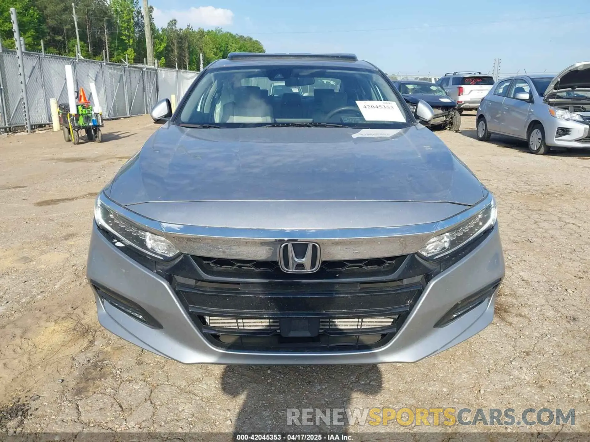 12 Фотография поврежденного автомобиля 1HGCV1F4XLA085668 HONDA ACCORD 2020