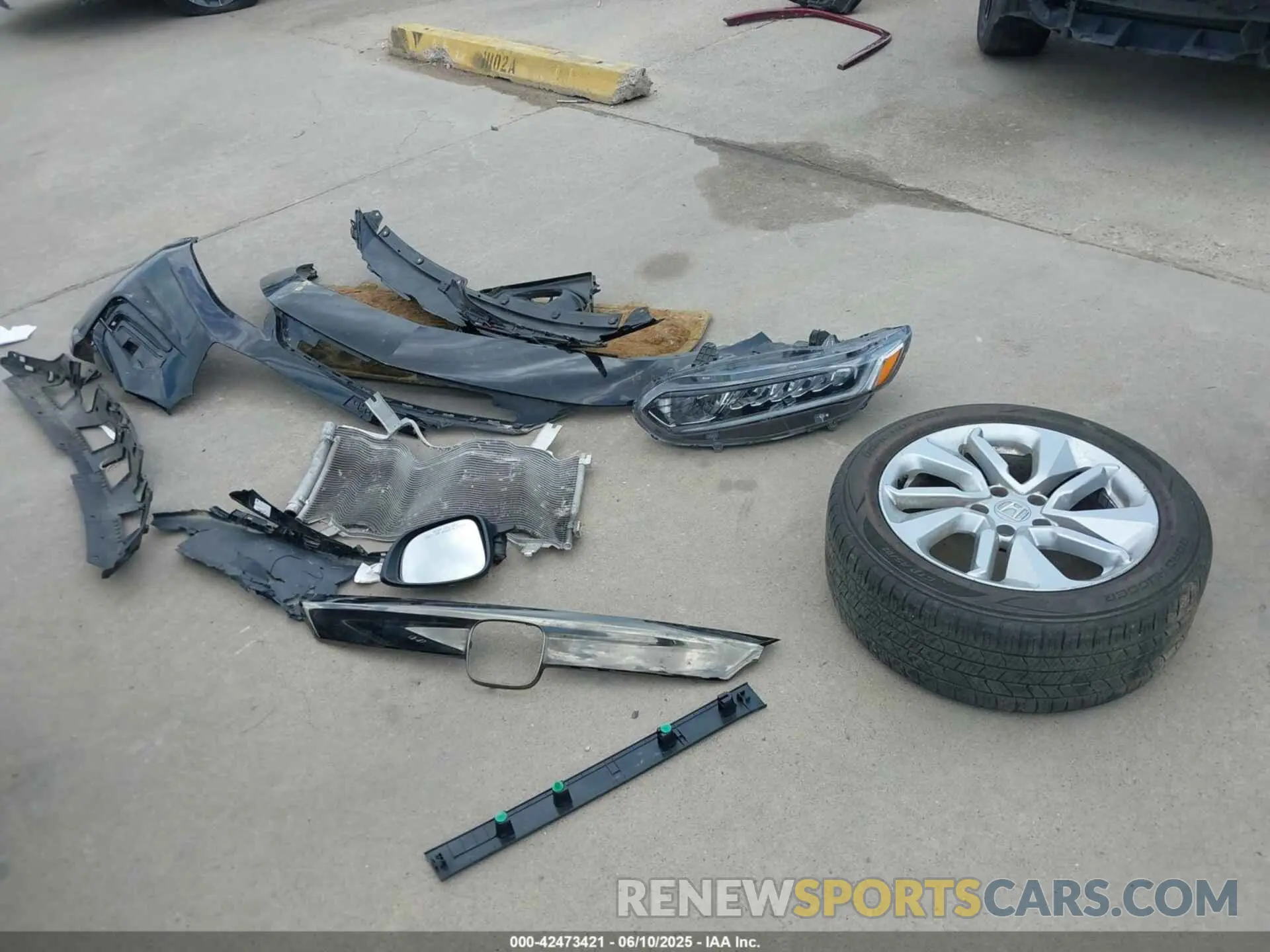 12 Фотография поврежденного автомобиля 1HGCV1F50LA111364 HONDA ACCORD 2020