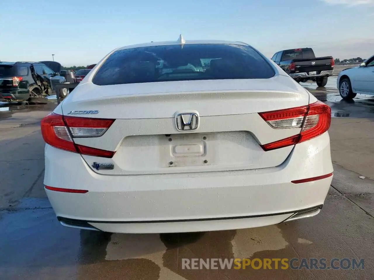 6 Photograph of a damaged car 1HGCV1F54LA001529 HONDA ACCORD 2020