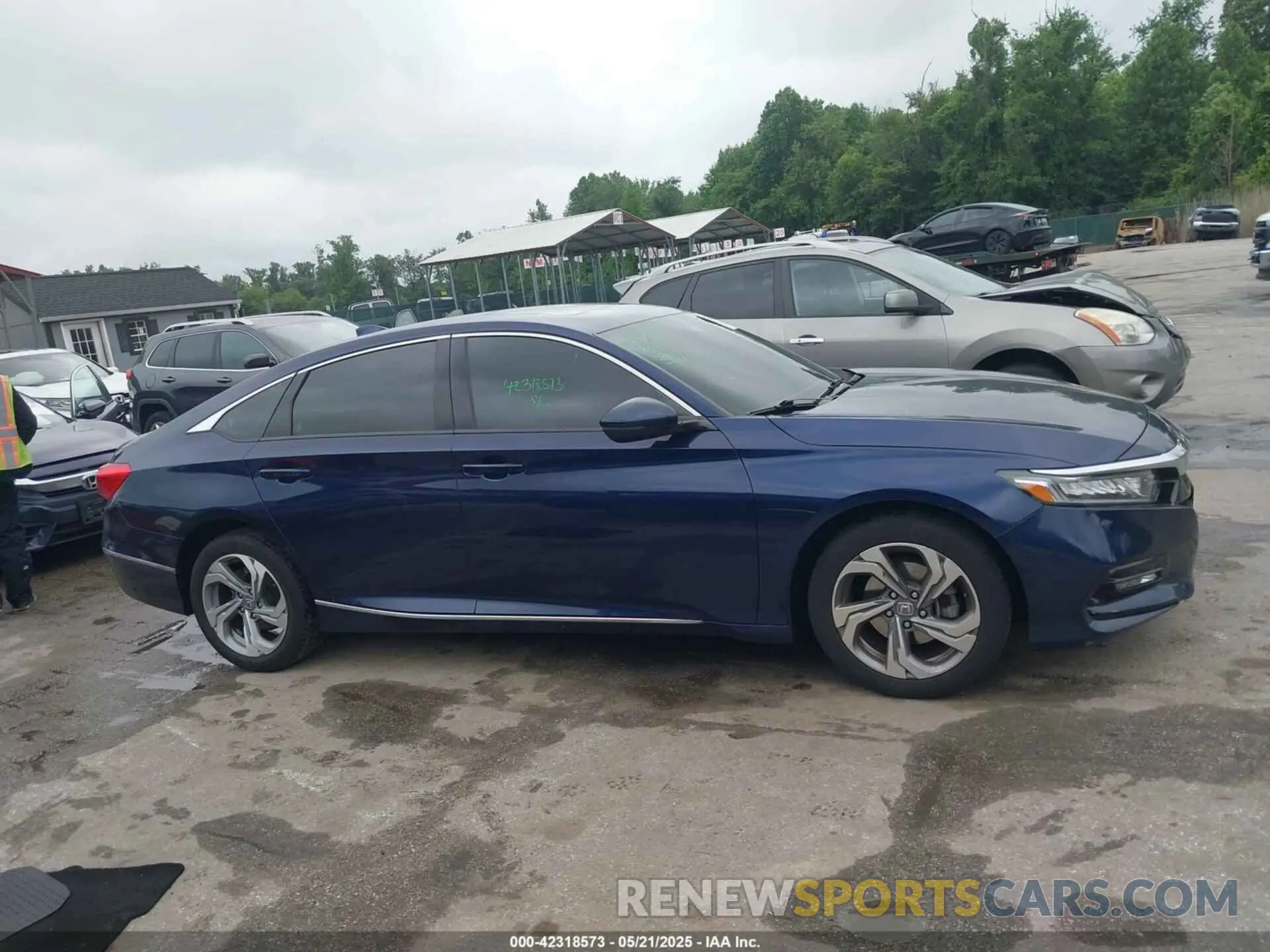 13 Photograph of a damaged car 1HGCV1F54LA041707 HONDA ACCORD 2020